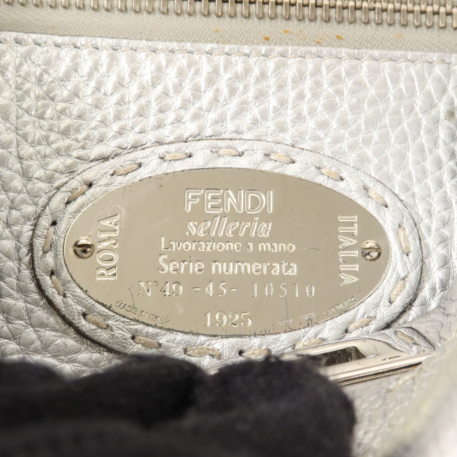 FENDI 牛皮皮革Peekaboo Medium手挽肩背兩用袋
