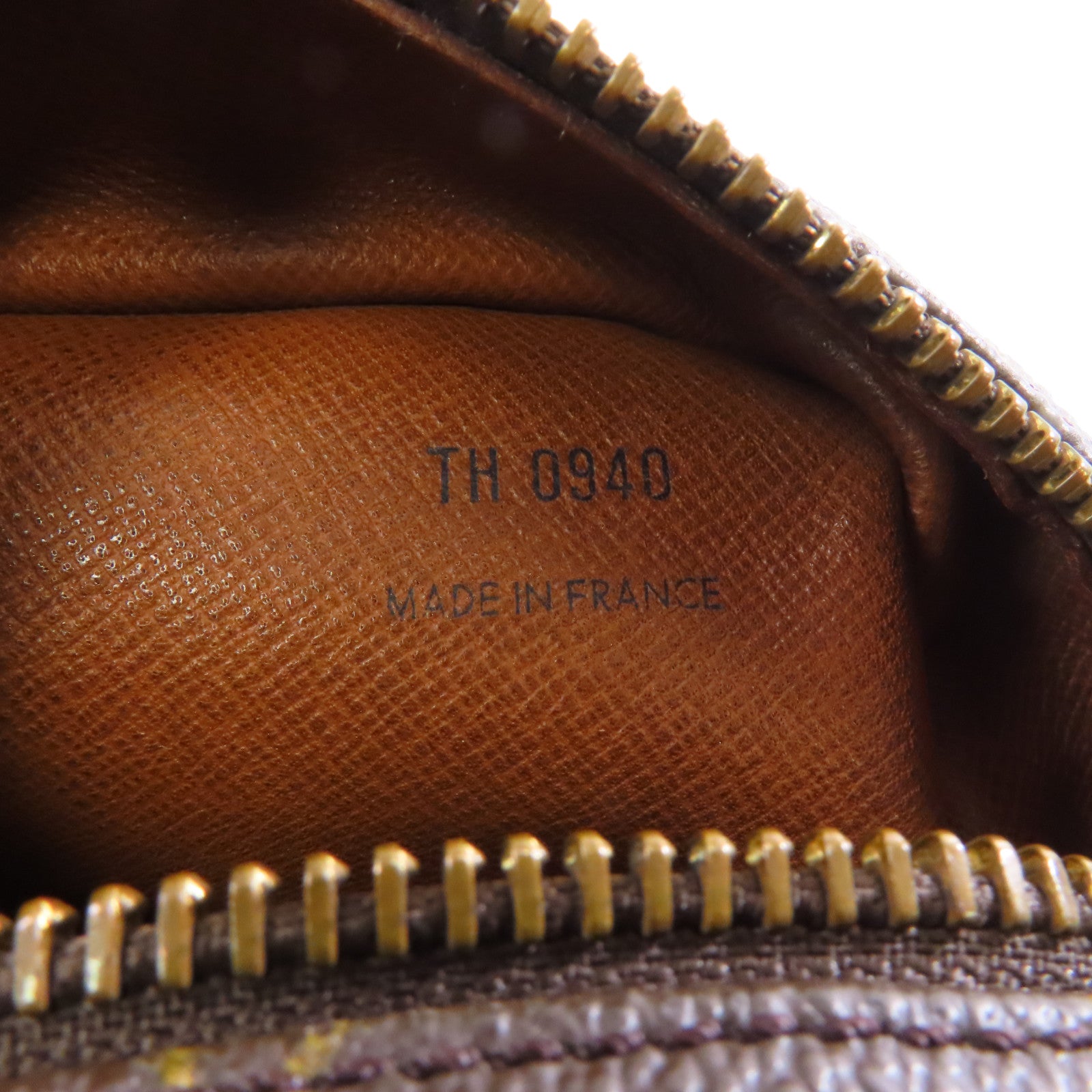 LOUIS VUITTON Monogram Nil金扣肩背袋啡色
