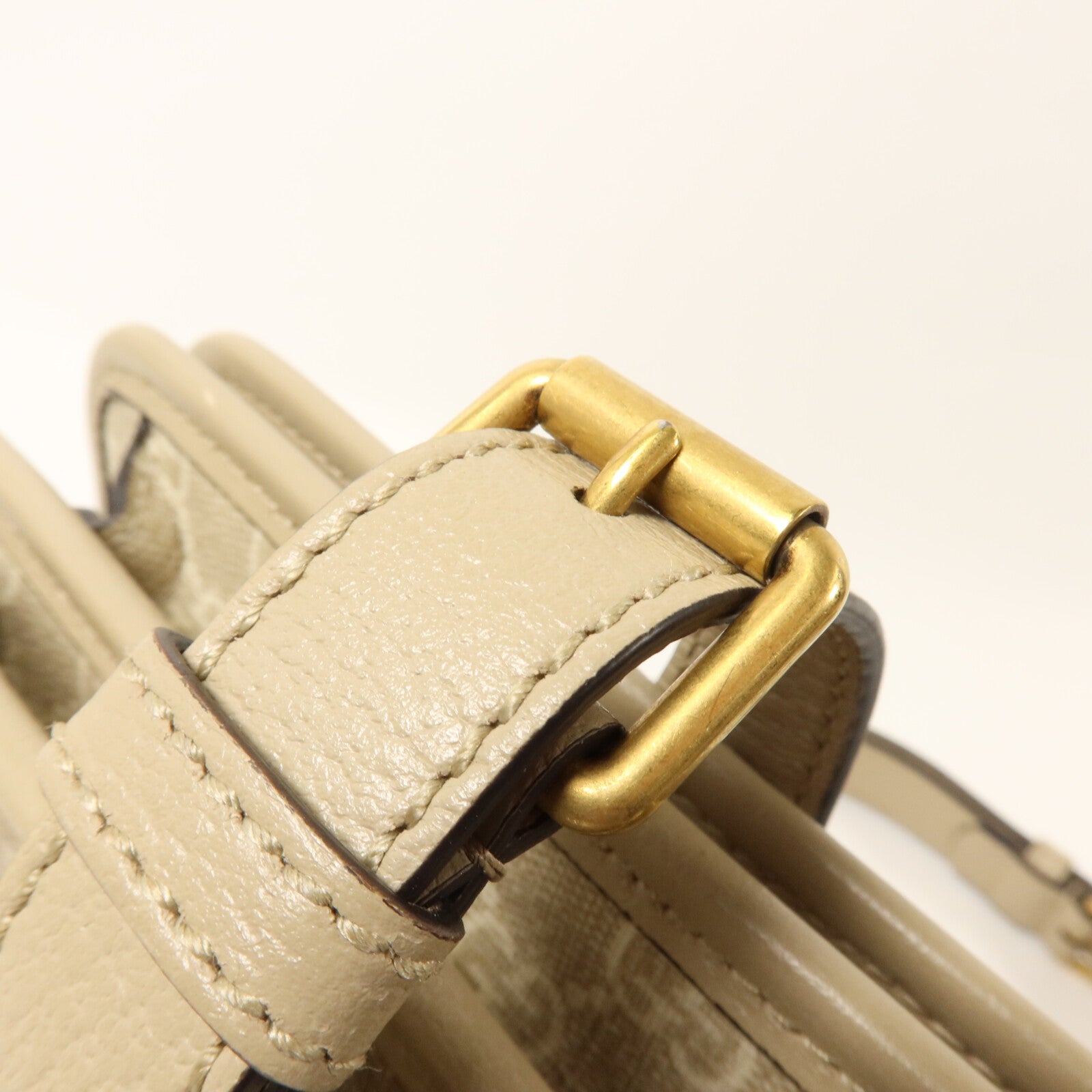 GUCCI 塗層帆布Retro GG Supreme肩背袋