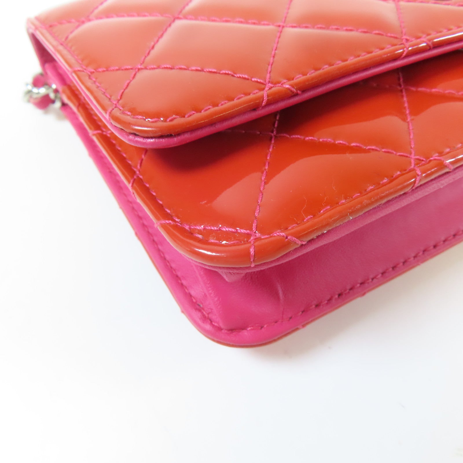 CHANEL 【激減優惠】菱格漆皮皮革Wallet On Chain銀扣鏈帶肩背袋紅色