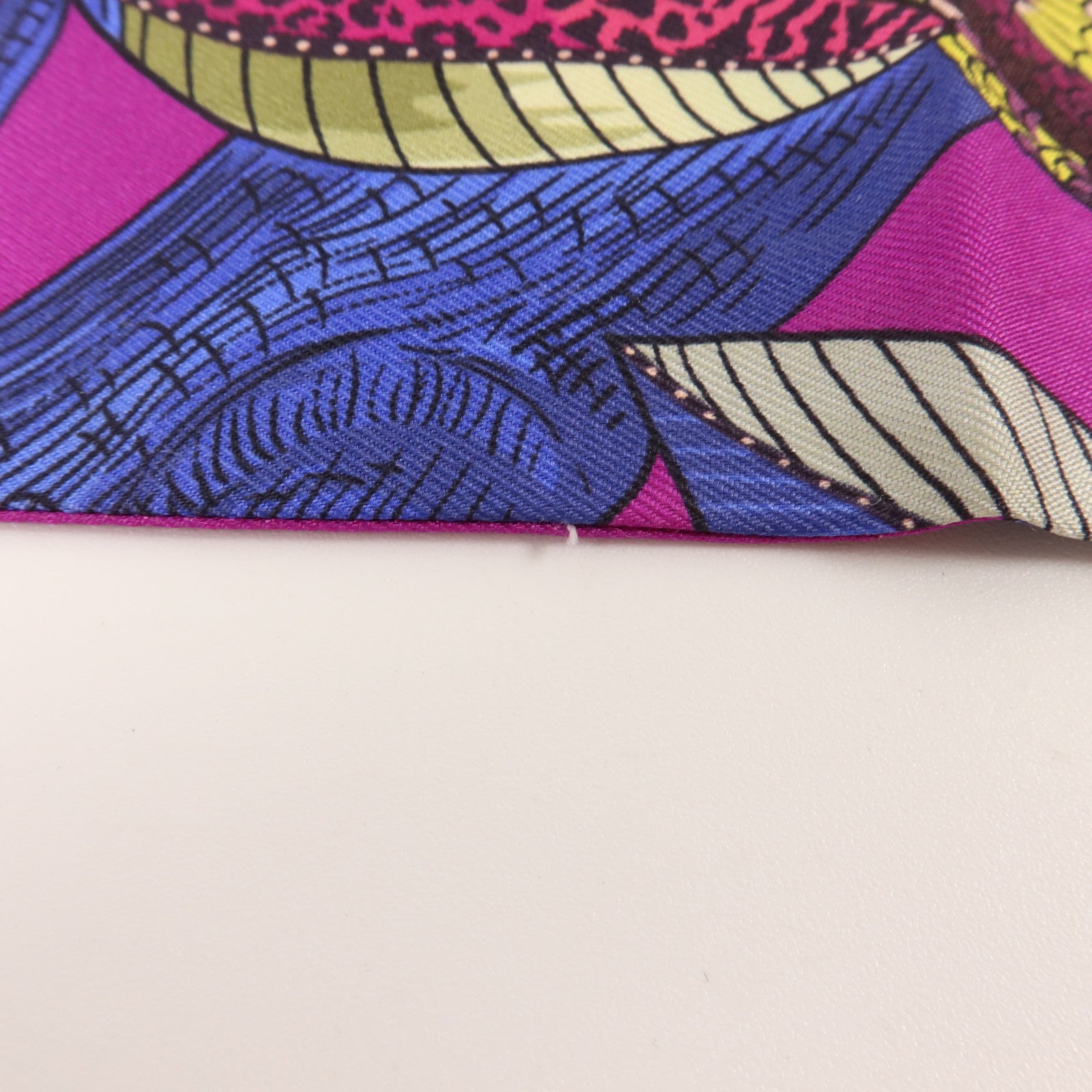 HERMES 絲質Twilly絲巾