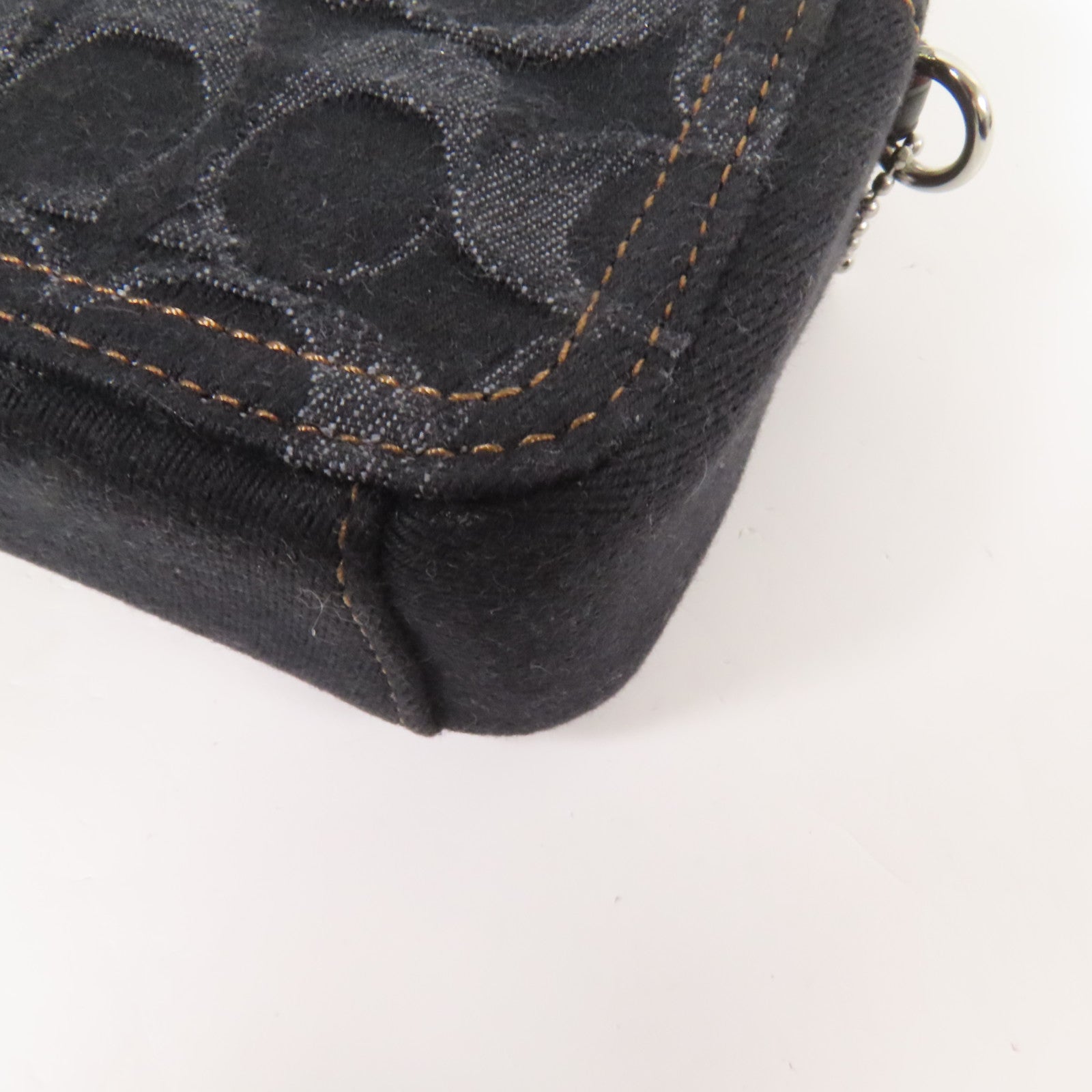 COACH 帆布Shoulder Bag銀扣肩背袋