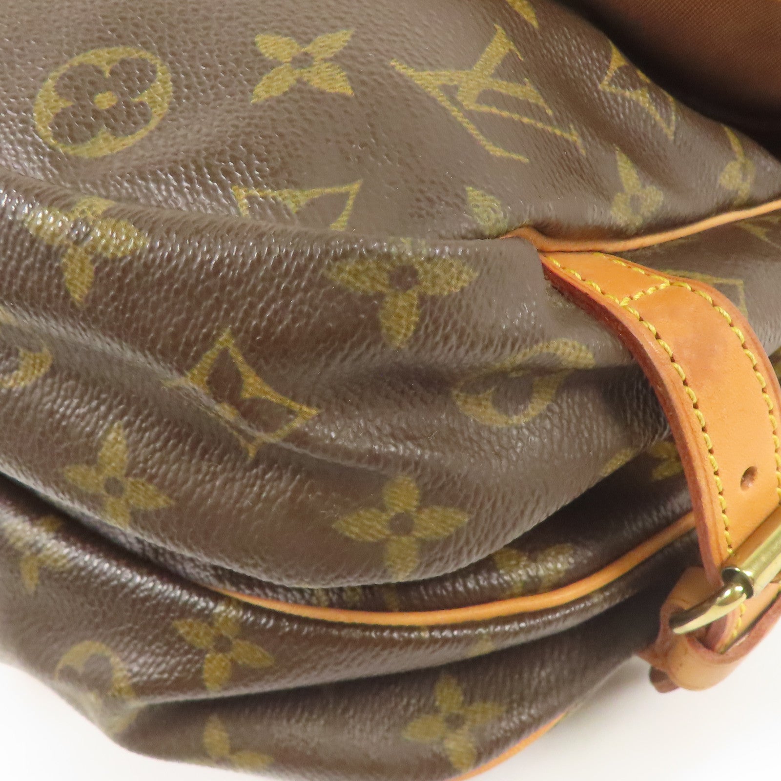 LOUIS VUITTON LV GHW Saumur 30 Shoulder Bag M42256 Monogram Brown
