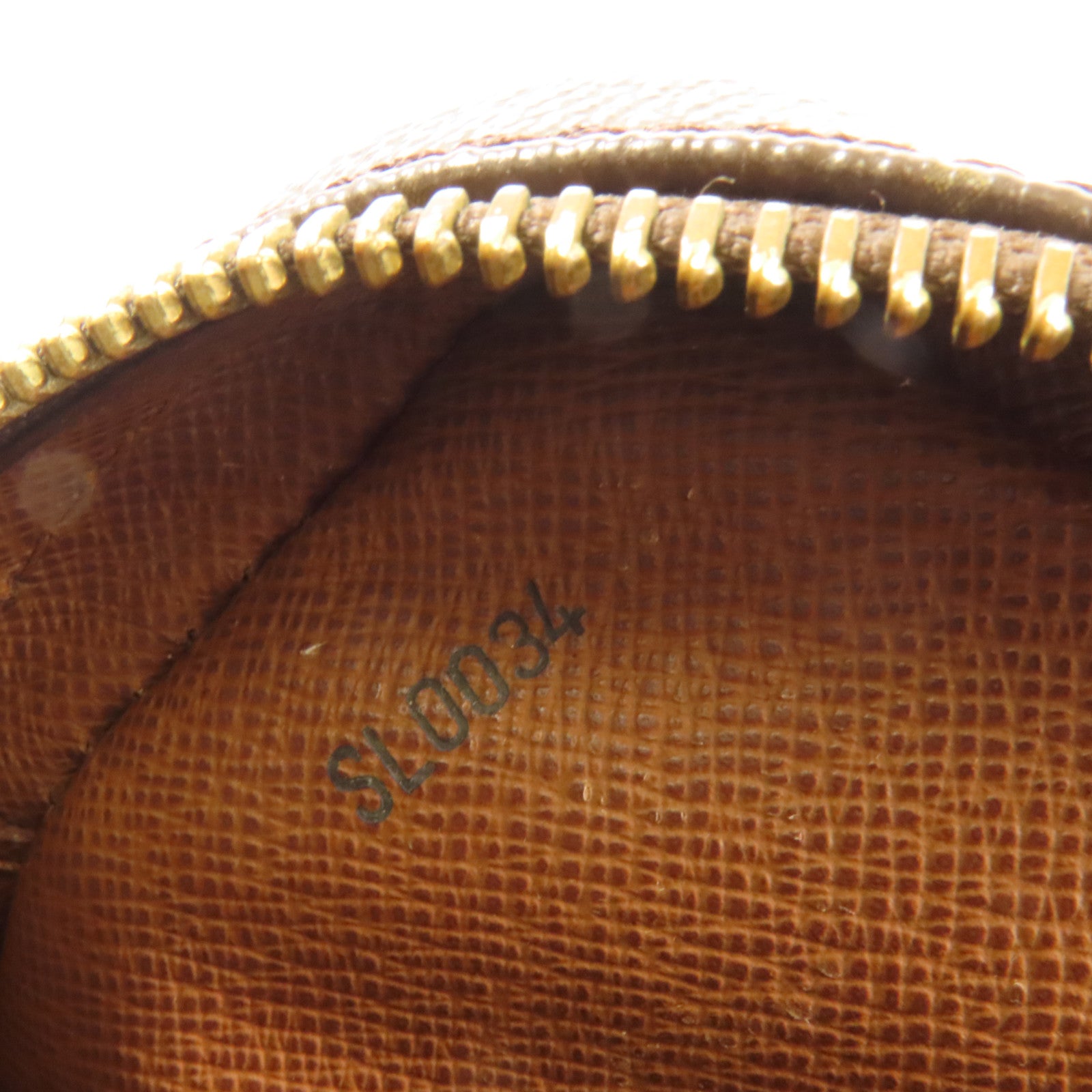 LOUIS VUITTON Monogram Danube金扣肩背袋