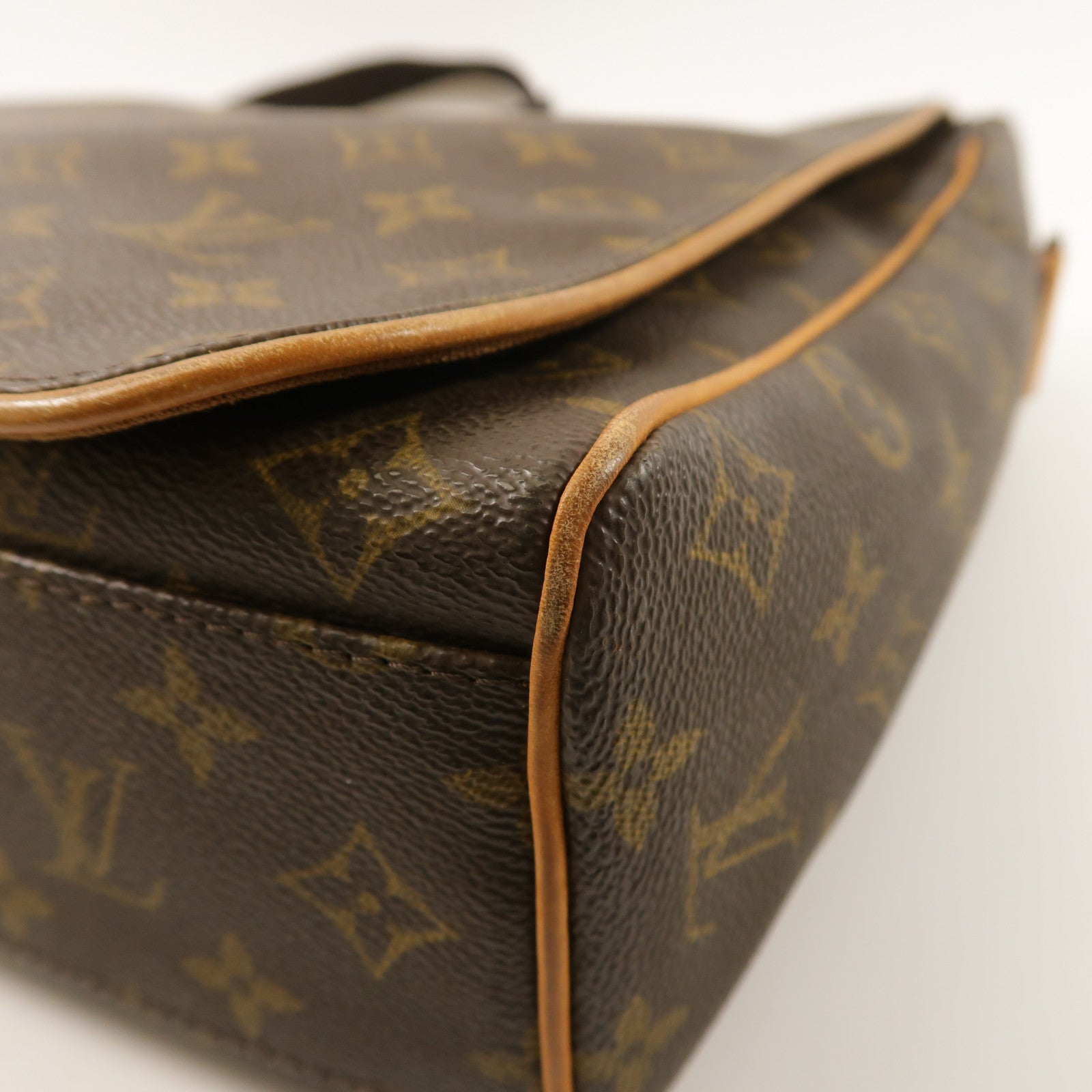 LOUIS VUITTON Monogram Abbesses金扣肩背袋棕色