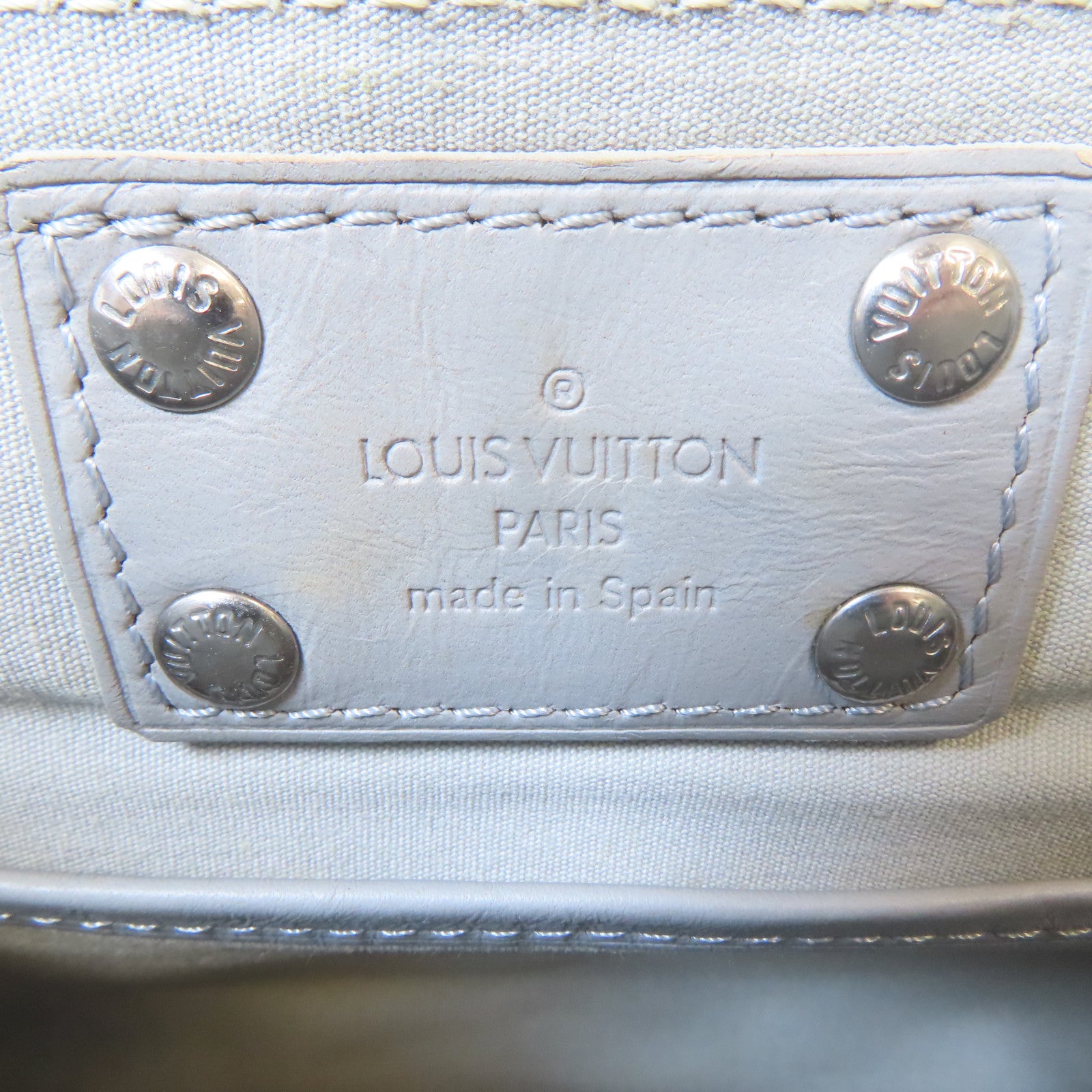 LOUIS VUITTON Monogram Mini Musette Comte De Fe銀扣肩背袋灰色/米白色