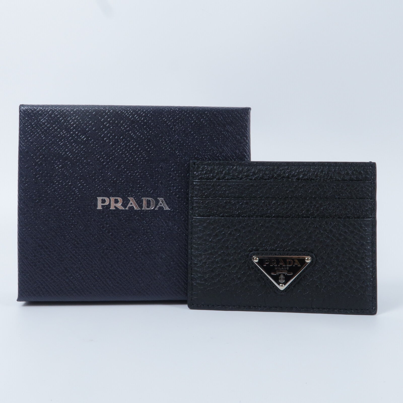 PRADA 牛皮皮革Leather Card Holder卡片套