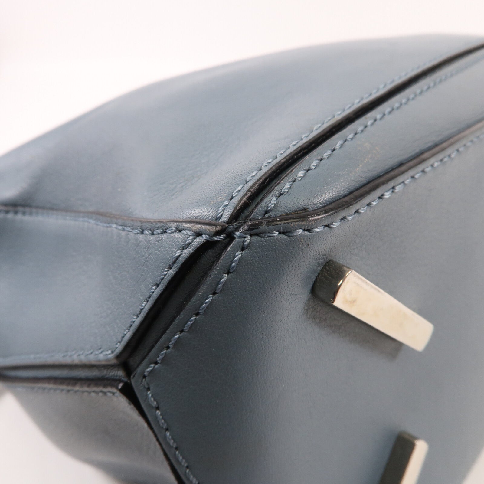 LOEWE 牛皮皮革Puzzle Small銀扣手挽肩背兩用袋