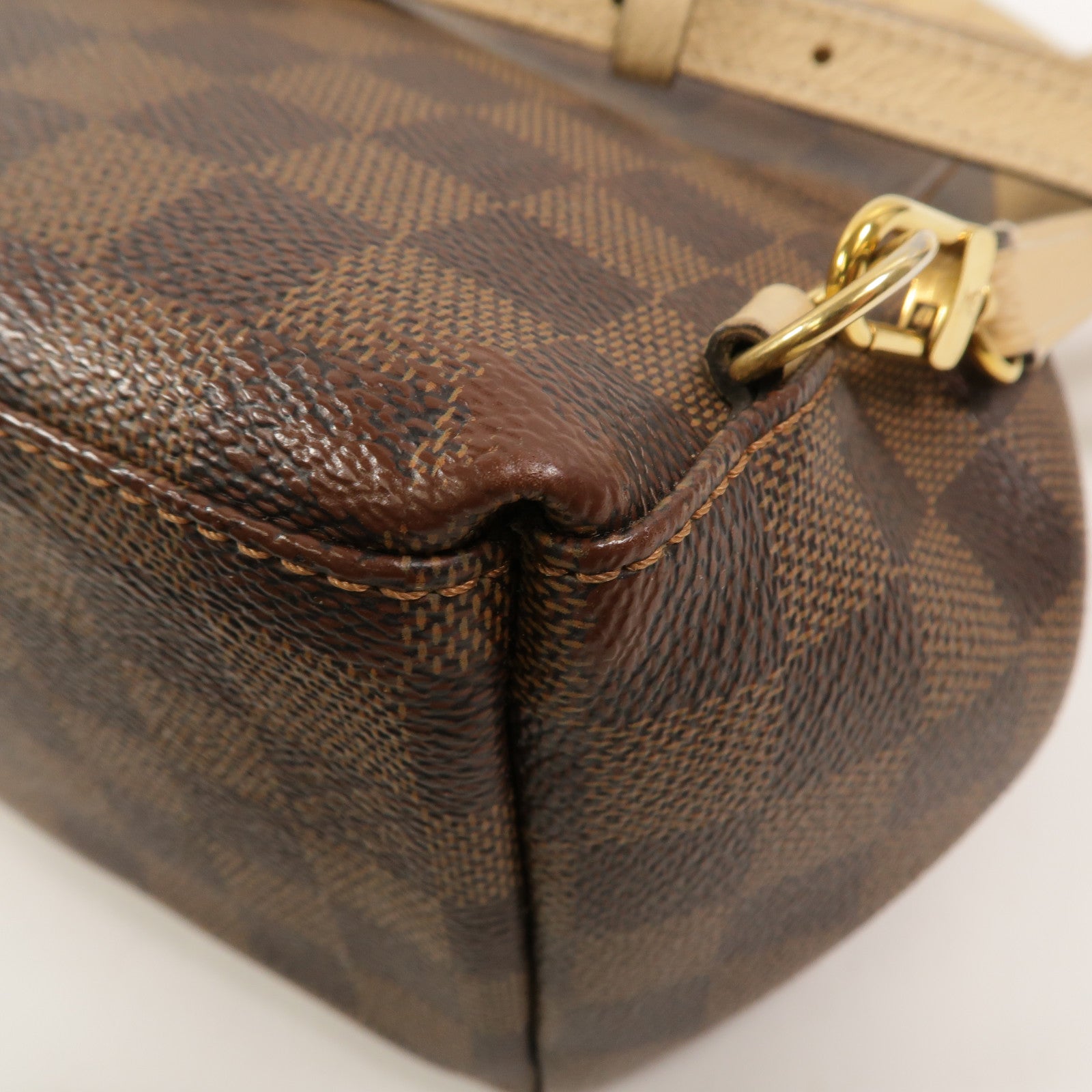 LOUIS VUITTON Damier Clapton金扣背包