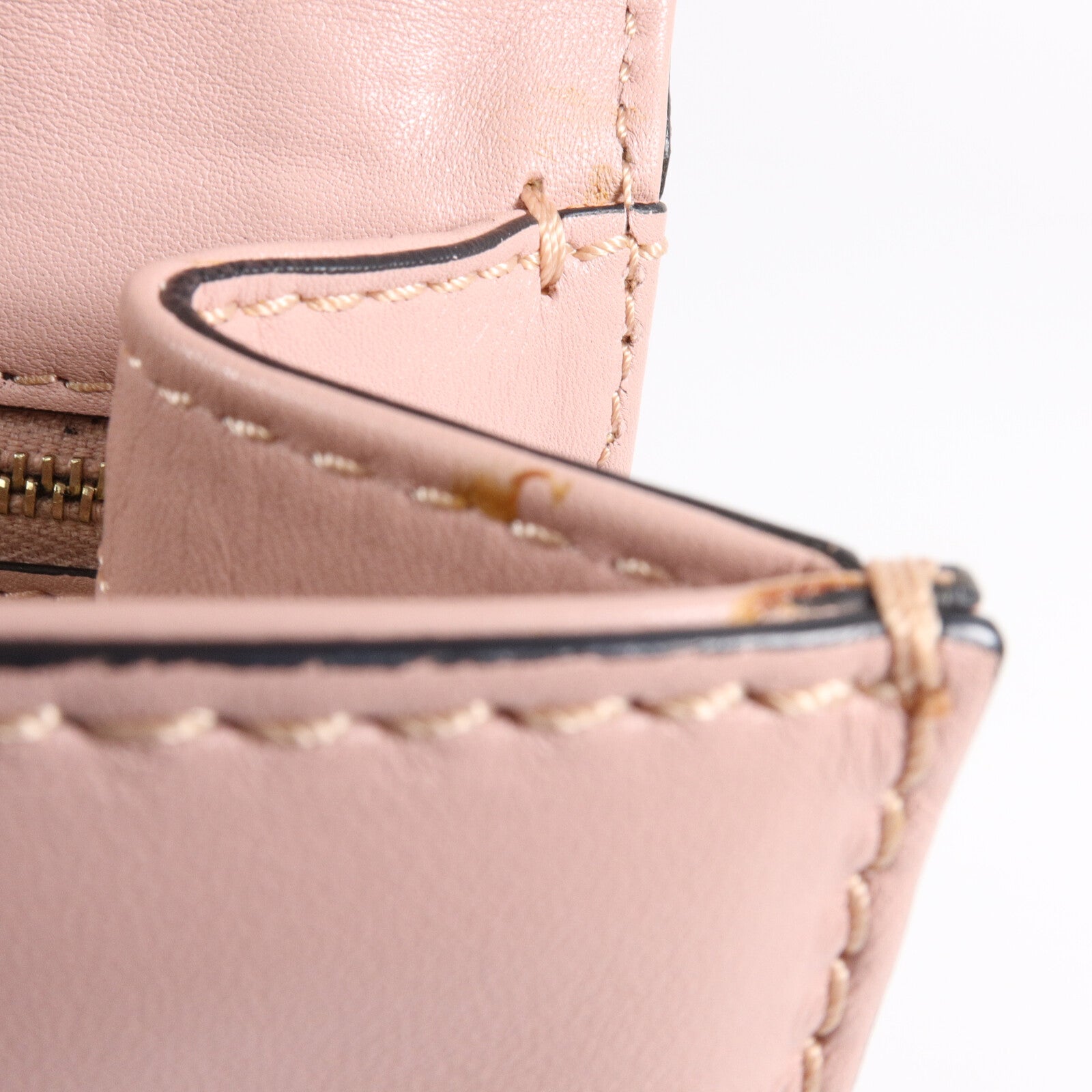 Valentino 牛皮皮革Garavani Glam Lock鏈帶肩背袋