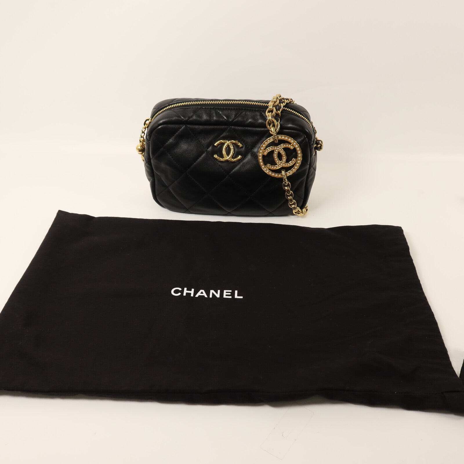 CHANEL 牛皮皮革Chain Shoulder鏈帶肩背袋