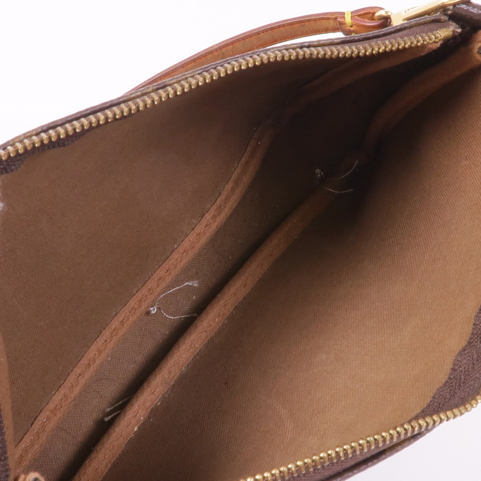 LOUIS VUITTON Monogram Pochette Accessoires金扣手挽袋棕色