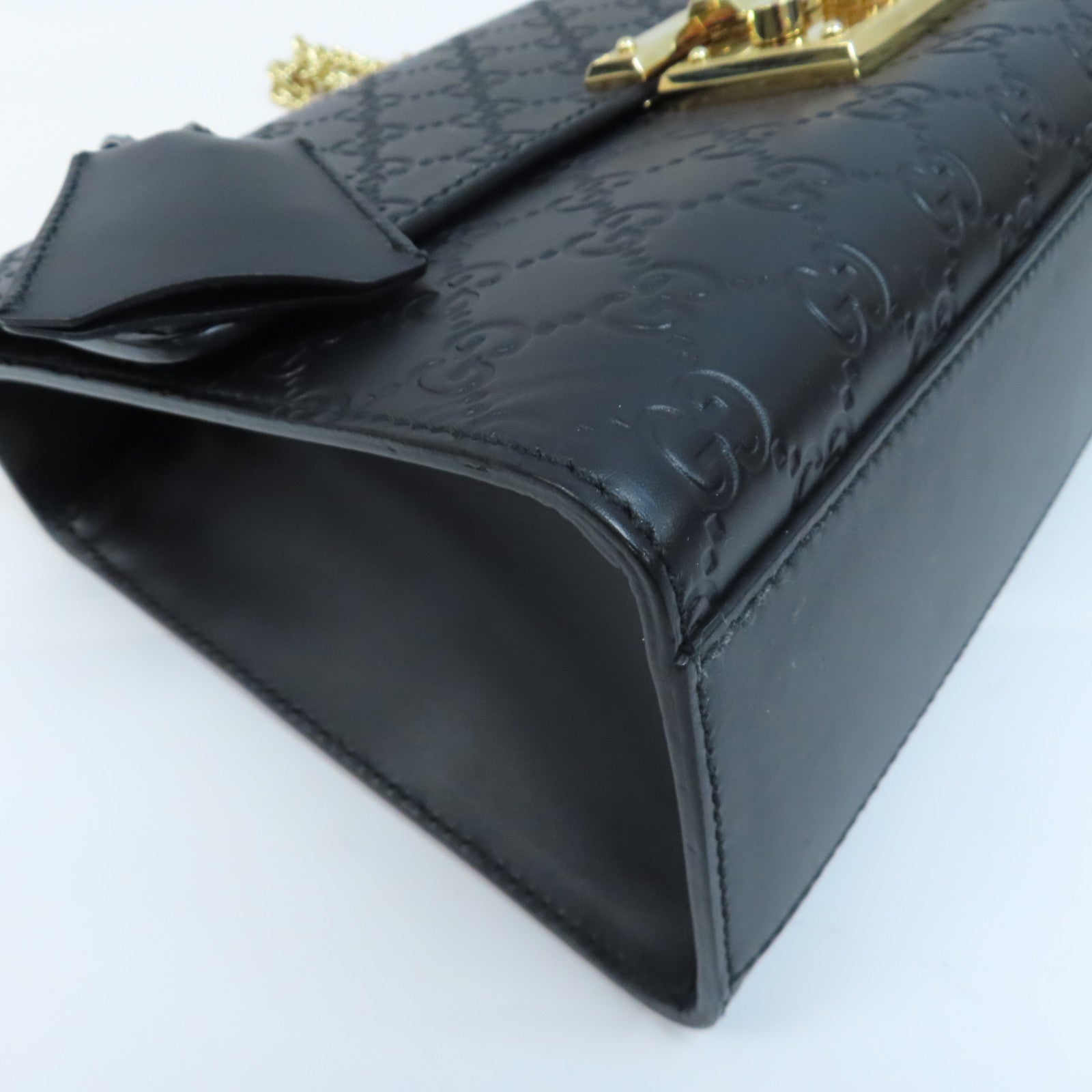 GUCCI 牛皮皮革Shoulder Bag金扣鏈帶肩背袋黑色