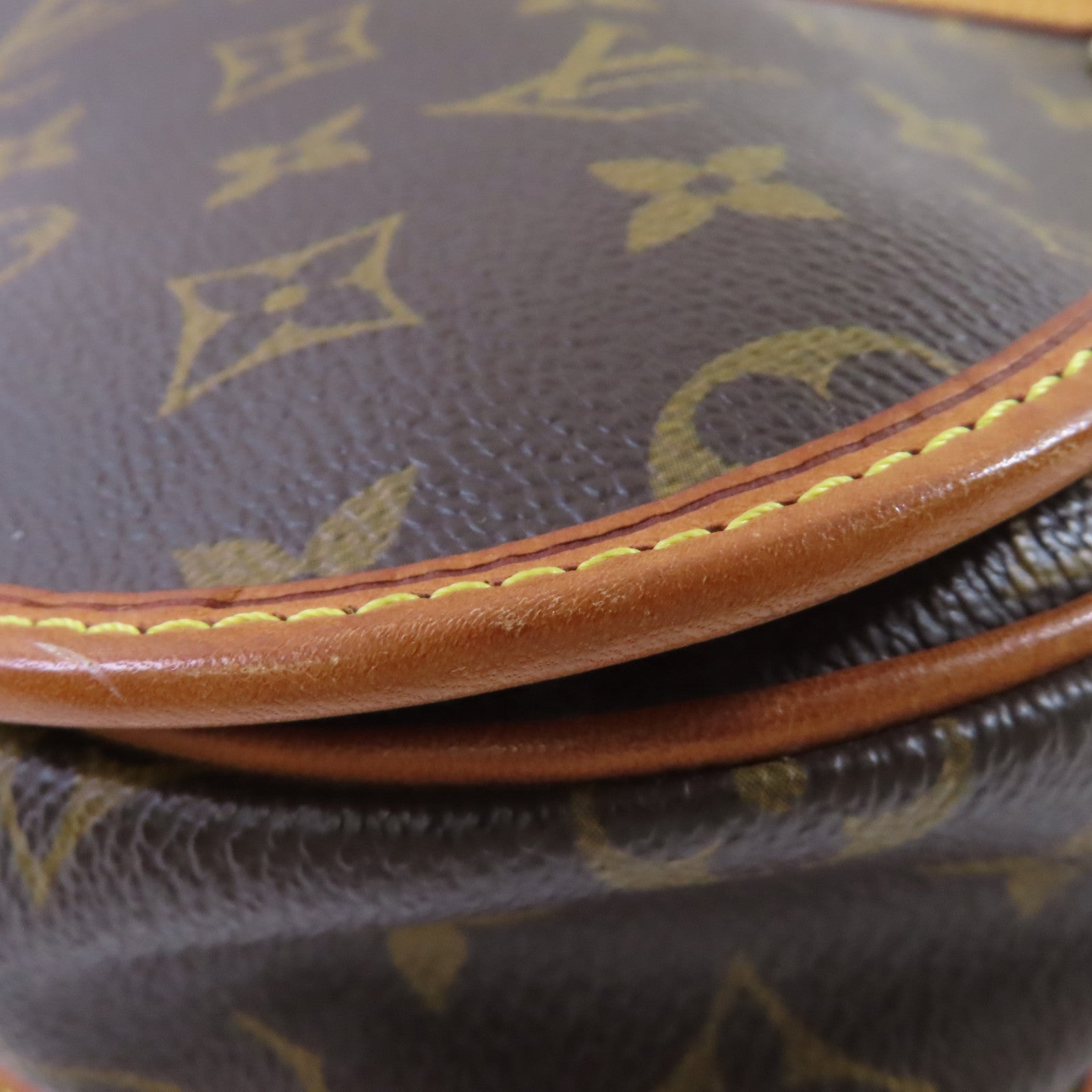 LOUIS VUITTON Monogram Bosphore GM Shoulder Bag金扣肩背袋啡色