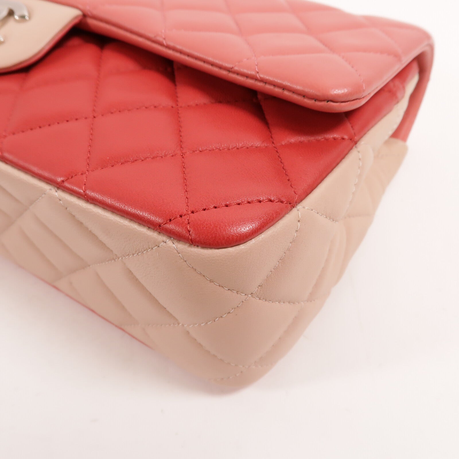 CHANEL 羊皮皮革Valentine Edition Tricolor Classic 25鏈帶肩背袋