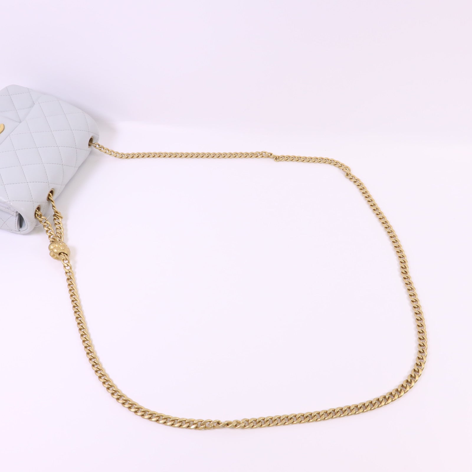 CHANEL 羊皮皮革Classic Camellia金扣鏈帶肩背袋