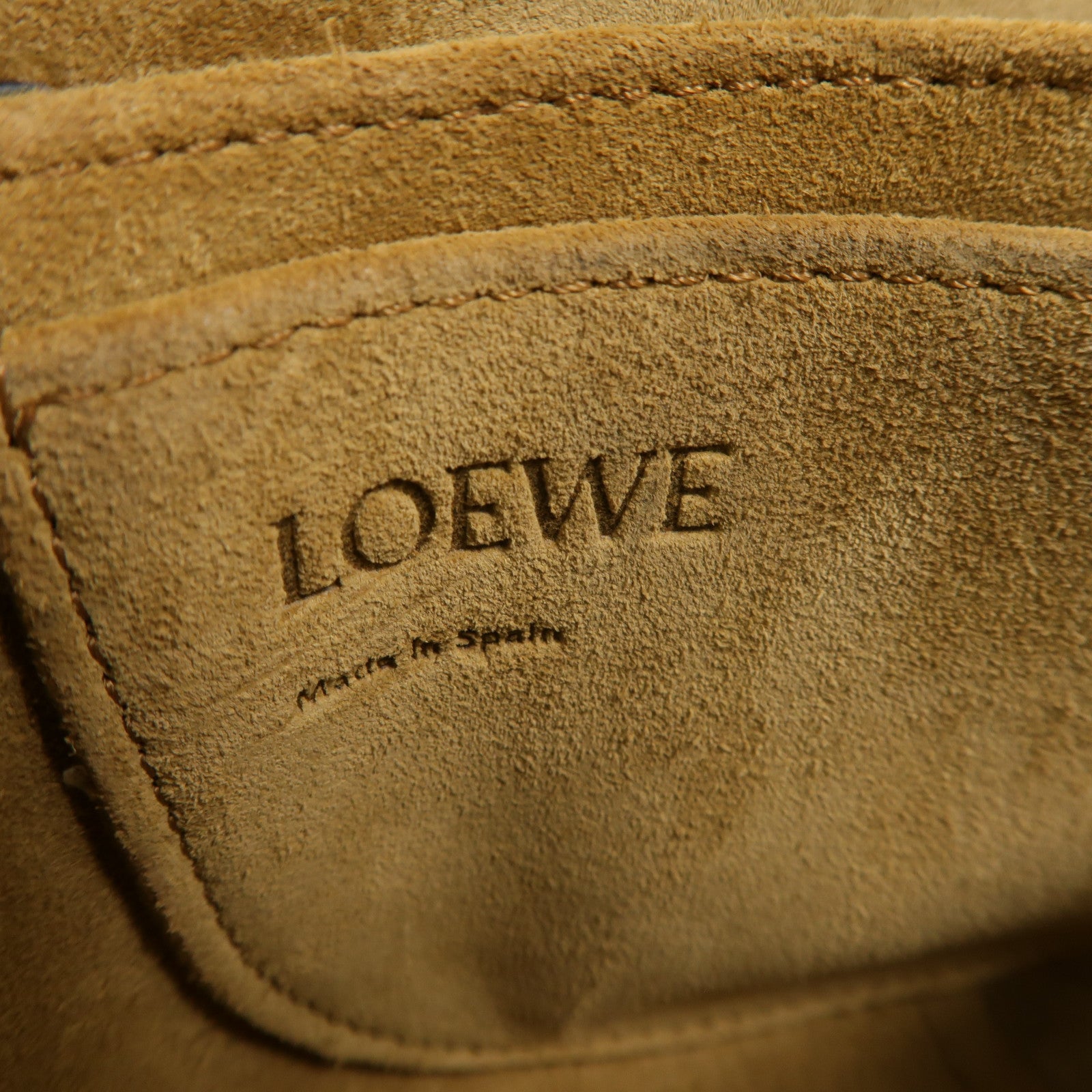 LOEWE 牛皮皮革Mini Gate肩背袋