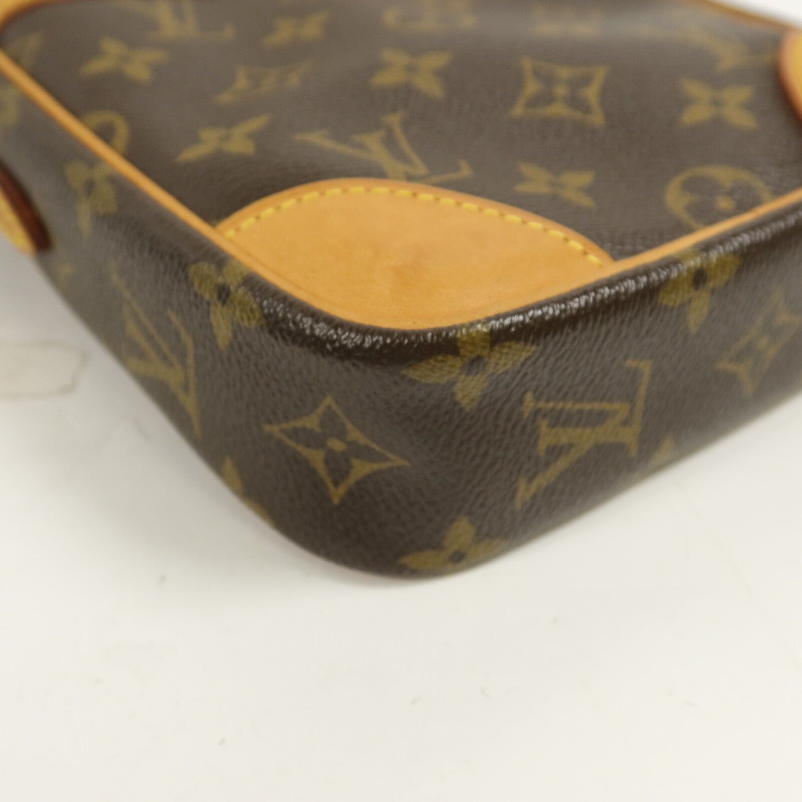 LOUIS VUITTON Monogram Danube肩背袋