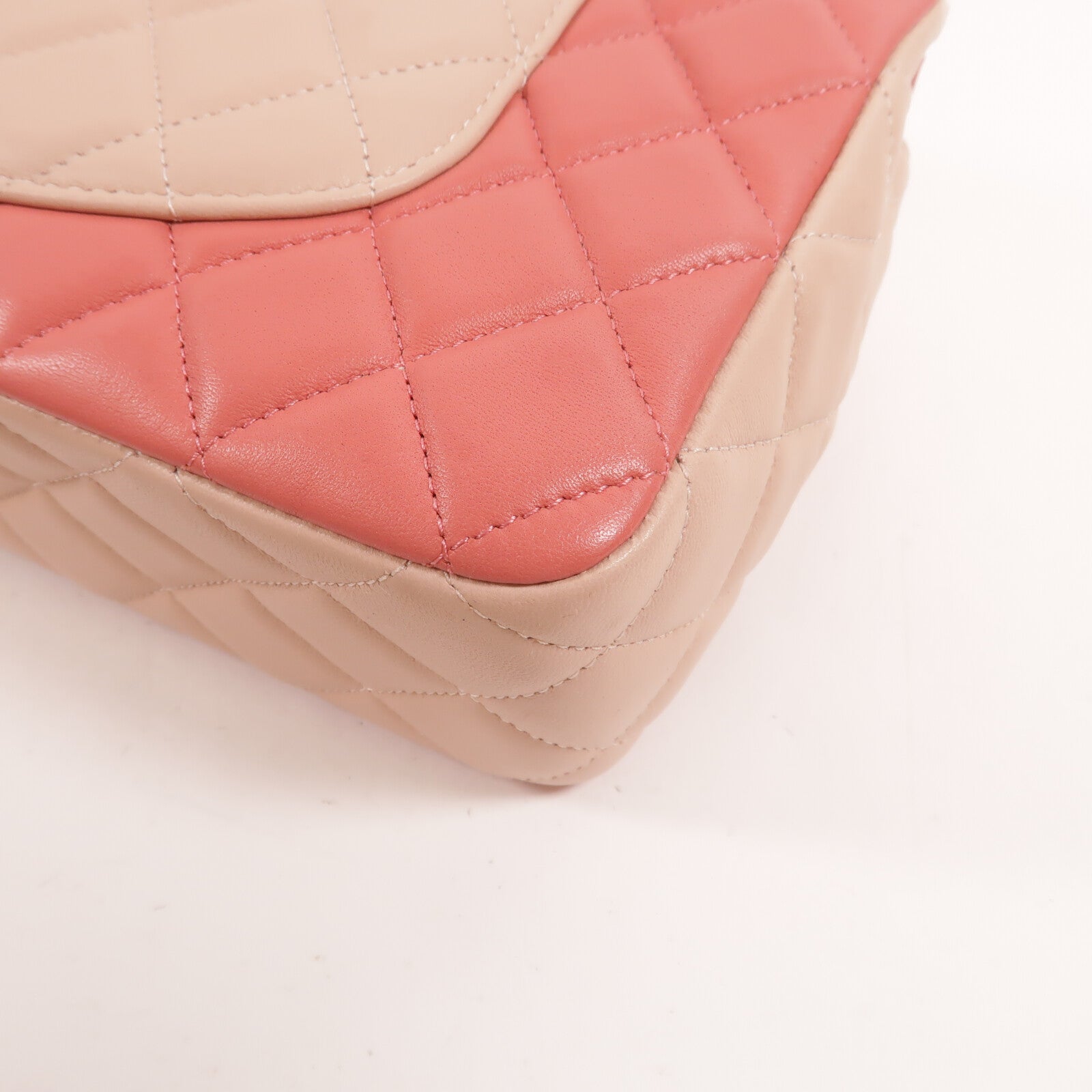 CHANEL 羊皮皮革Valentine Edition Tricolor Classic 25鏈帶肩背袋