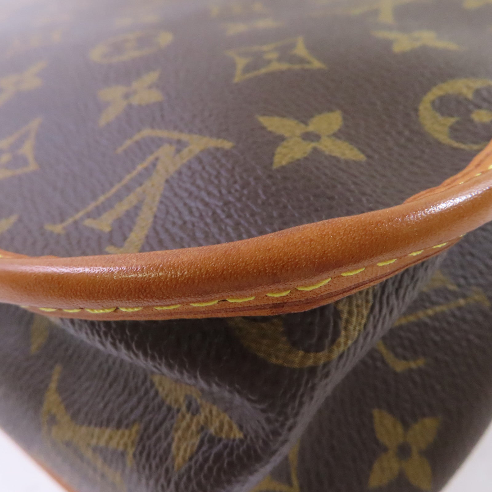 LOUIS VUITTON Monogram Bosphore GM Shoulder Bag金扣肩背袋啡色