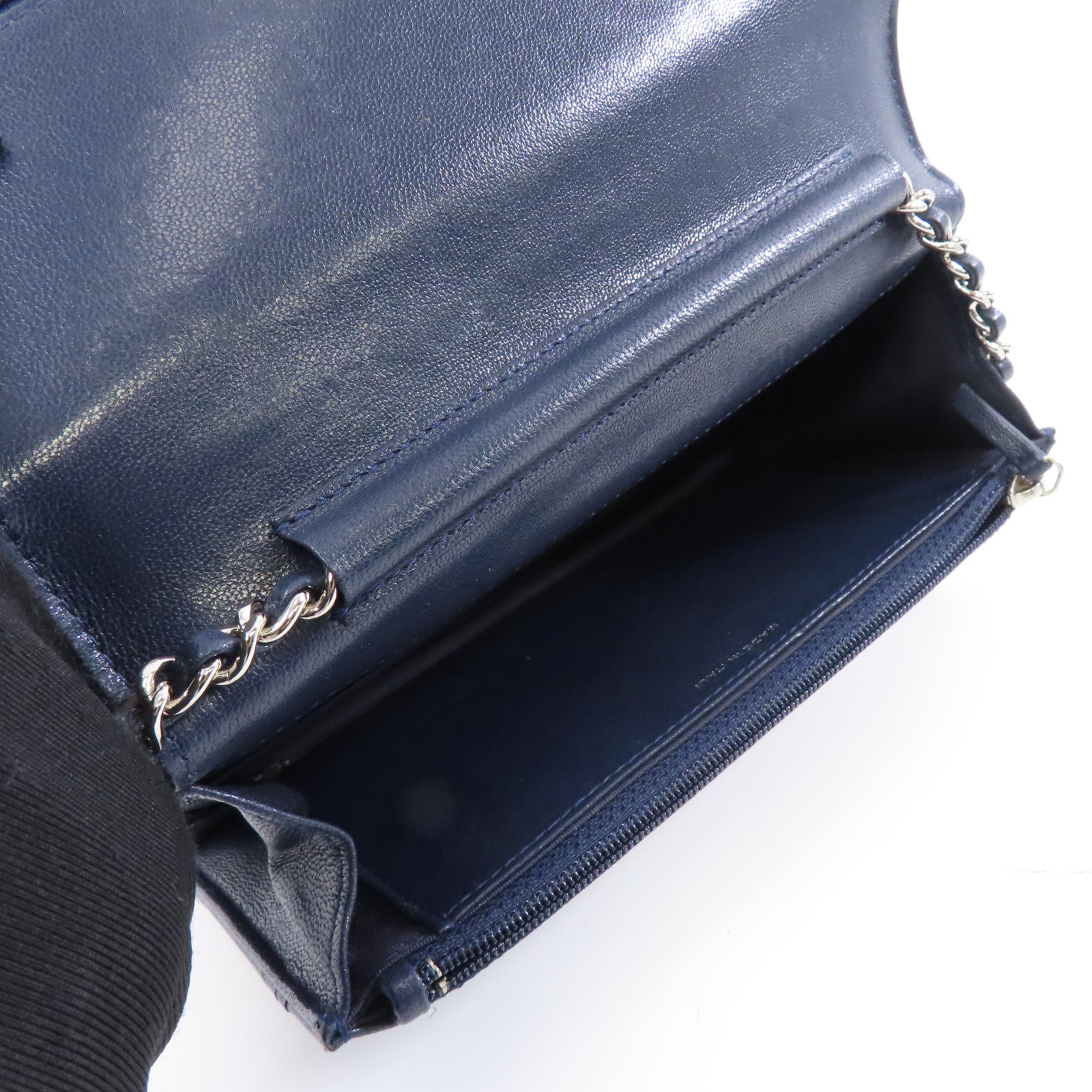 CHANEL 【激減優惠】菱格牛皮皮革Wallet On Chain Shoulder Bag銀扣鏈帶肩背袋深藍色