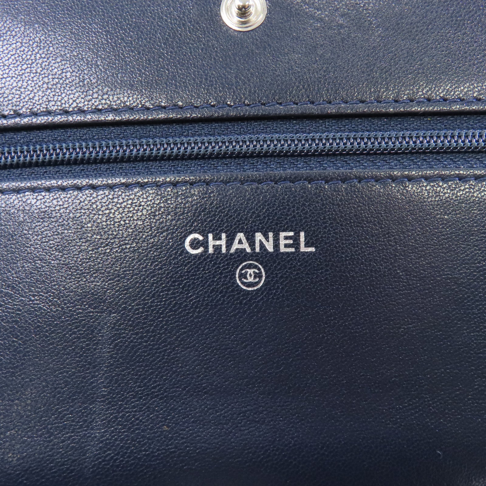 CHANEL 【激減優惠】菱格牛皮皮革Wallet On Chain Shoulder Bag銀扣鏈帶肩背袋深藍色