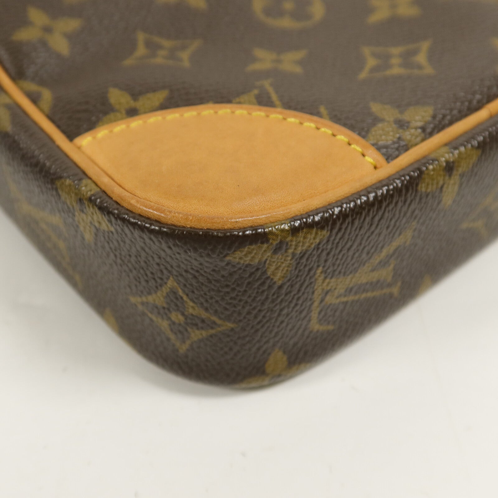 LOUIS VUITTON Monogram Danube肩背袋