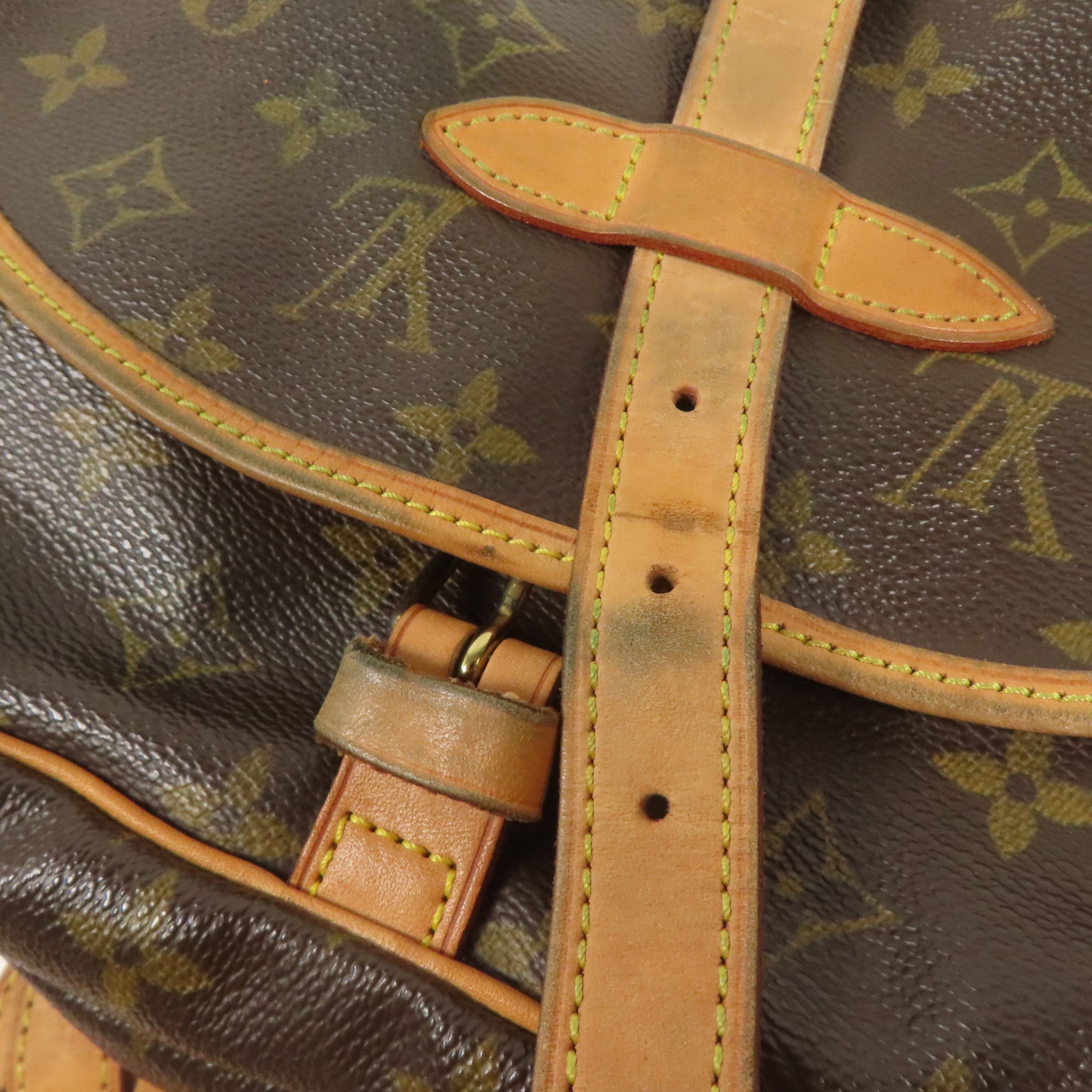 LOUIS VUITTON LV GHW Saumur 30 Shoulder Bag M42256 Monogram Brown