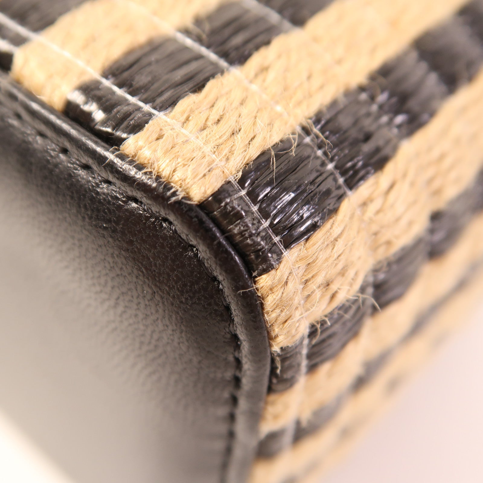 CHANEL 酒椰Vanity Case金扣鏈帶肩背袋