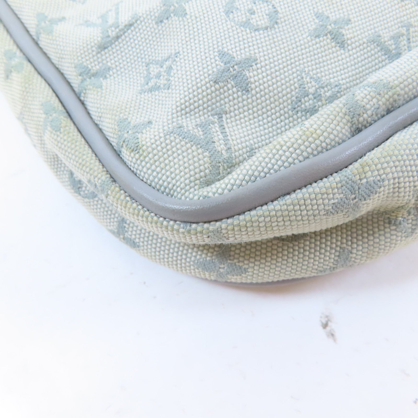 LOUIS VUITTON Monogram Mini Musette Comte De Fe銀扣肩背袋灰色/米白色