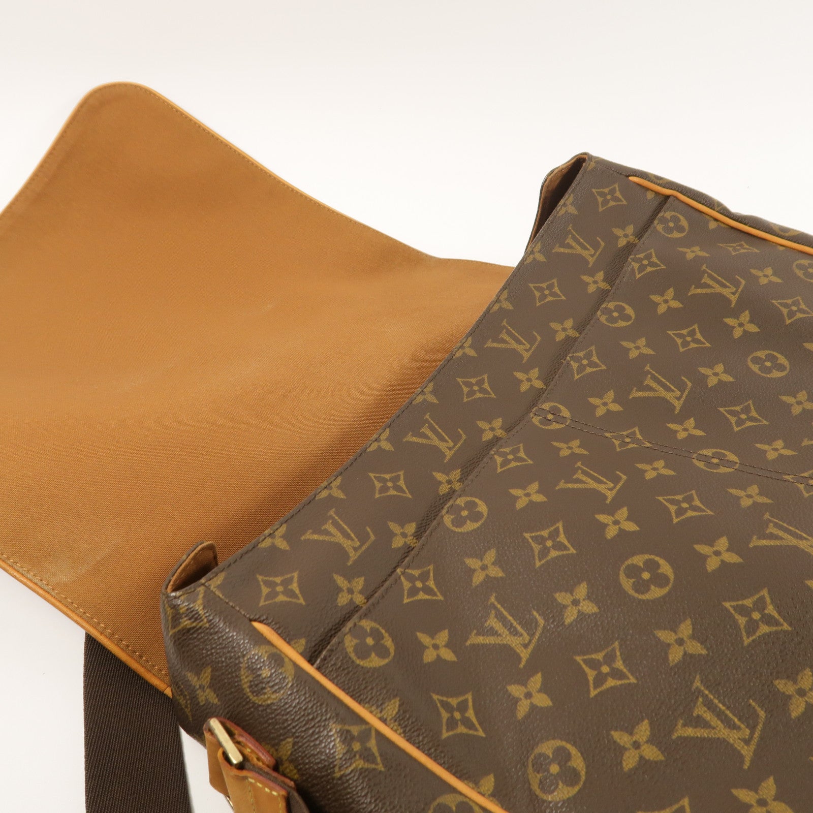 LOUIS VUITTON Monogram Abbesses金扣肩背袋棕色