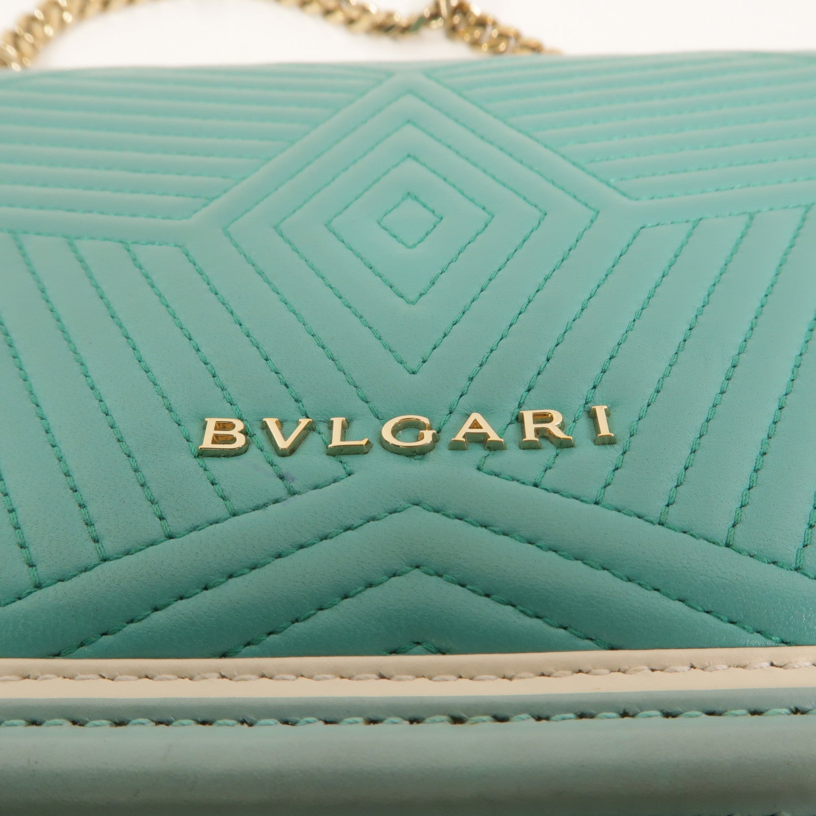 BVLGARI 牛皮皮革Serpenti Diamond Blast肩背袋