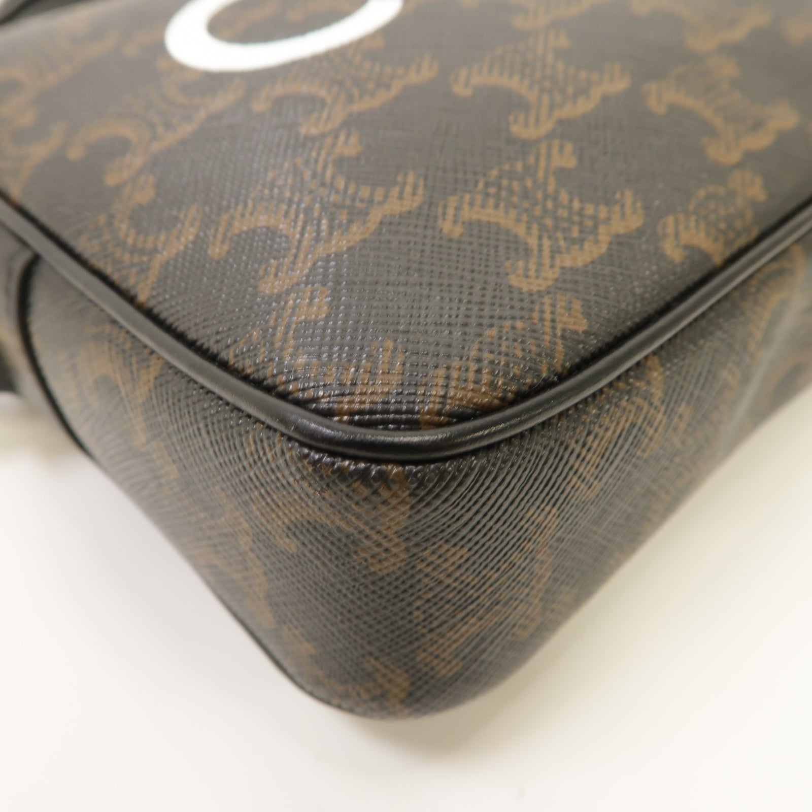 CELINE 塗層帆布Medium Messenger Bag金扣肩背袋棕色