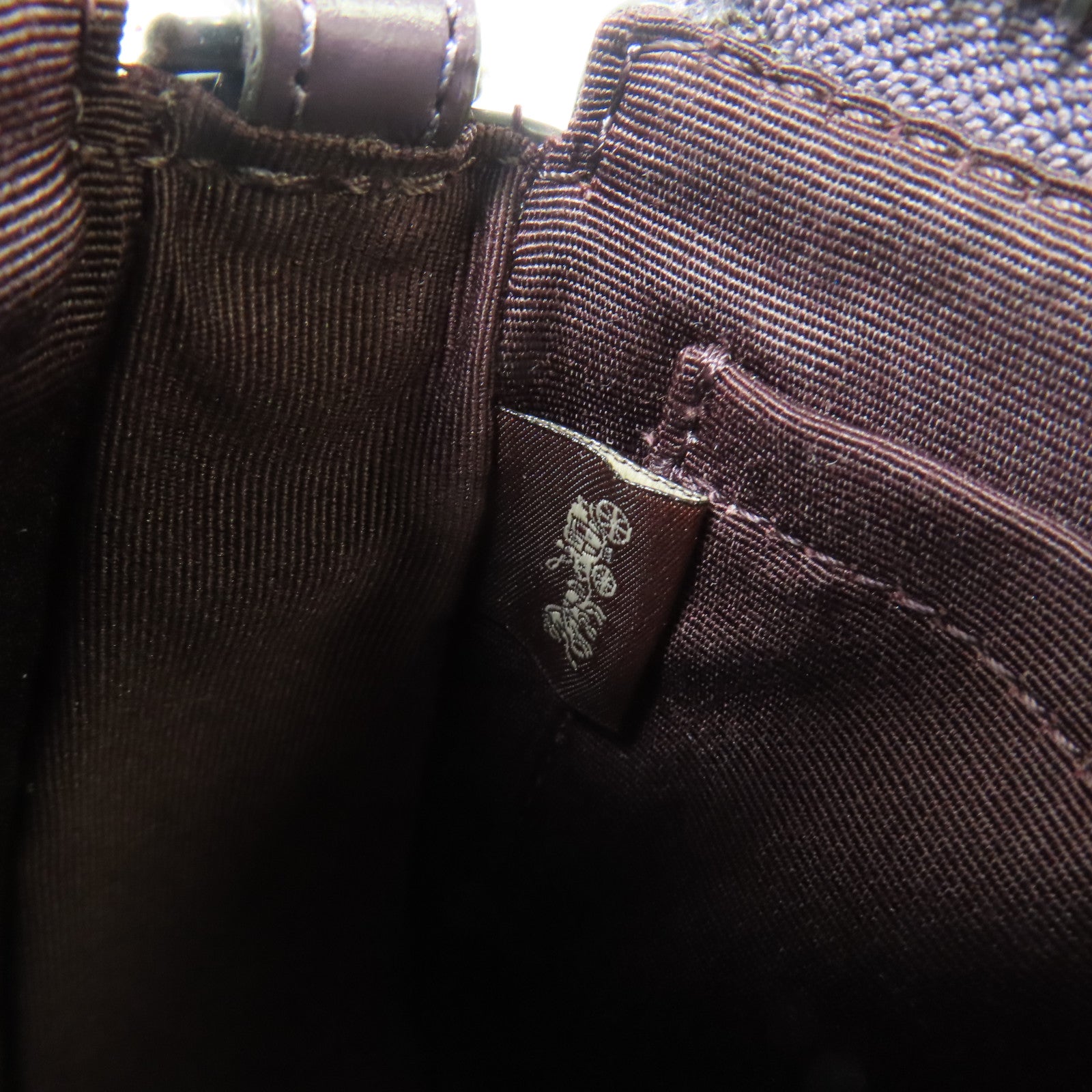 COACH 牛皮皮革Nolita 19銀扣鏈帶手挽袋
