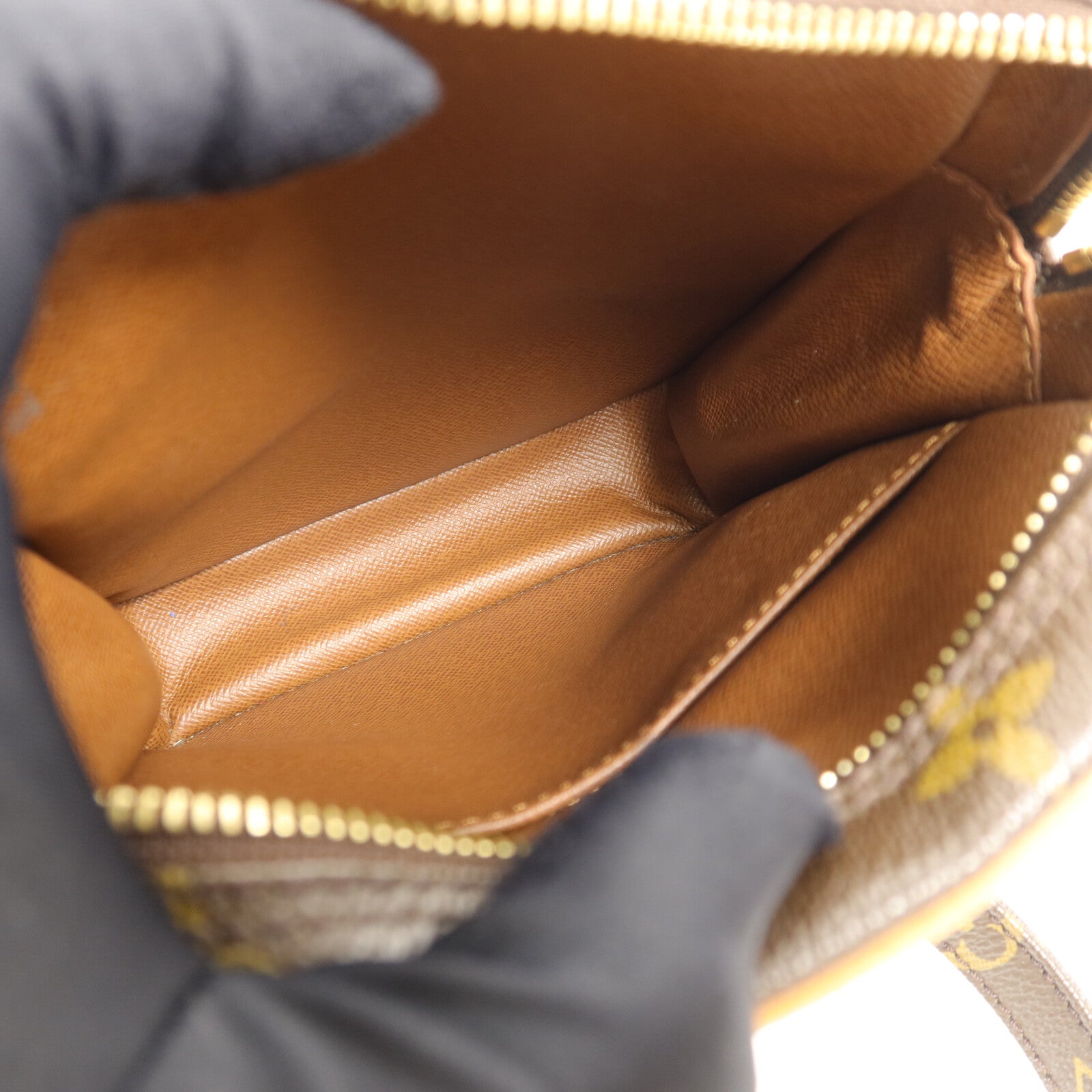 LOUIS VUITTON Monogram Danube肩背袋