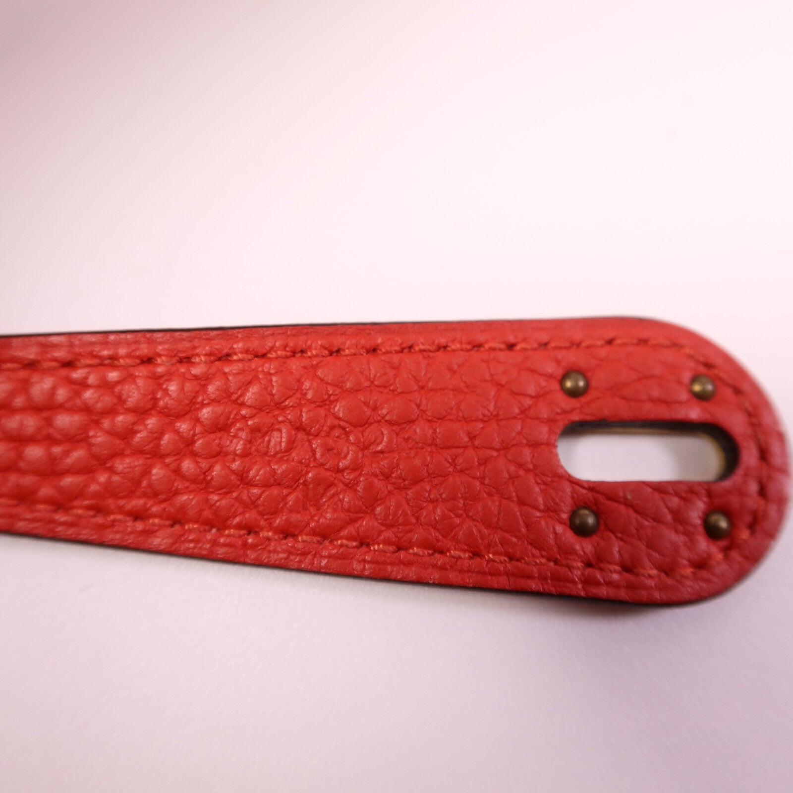 HERMES Clemence皮革Lindy 30肩背袋Rouge Tomate