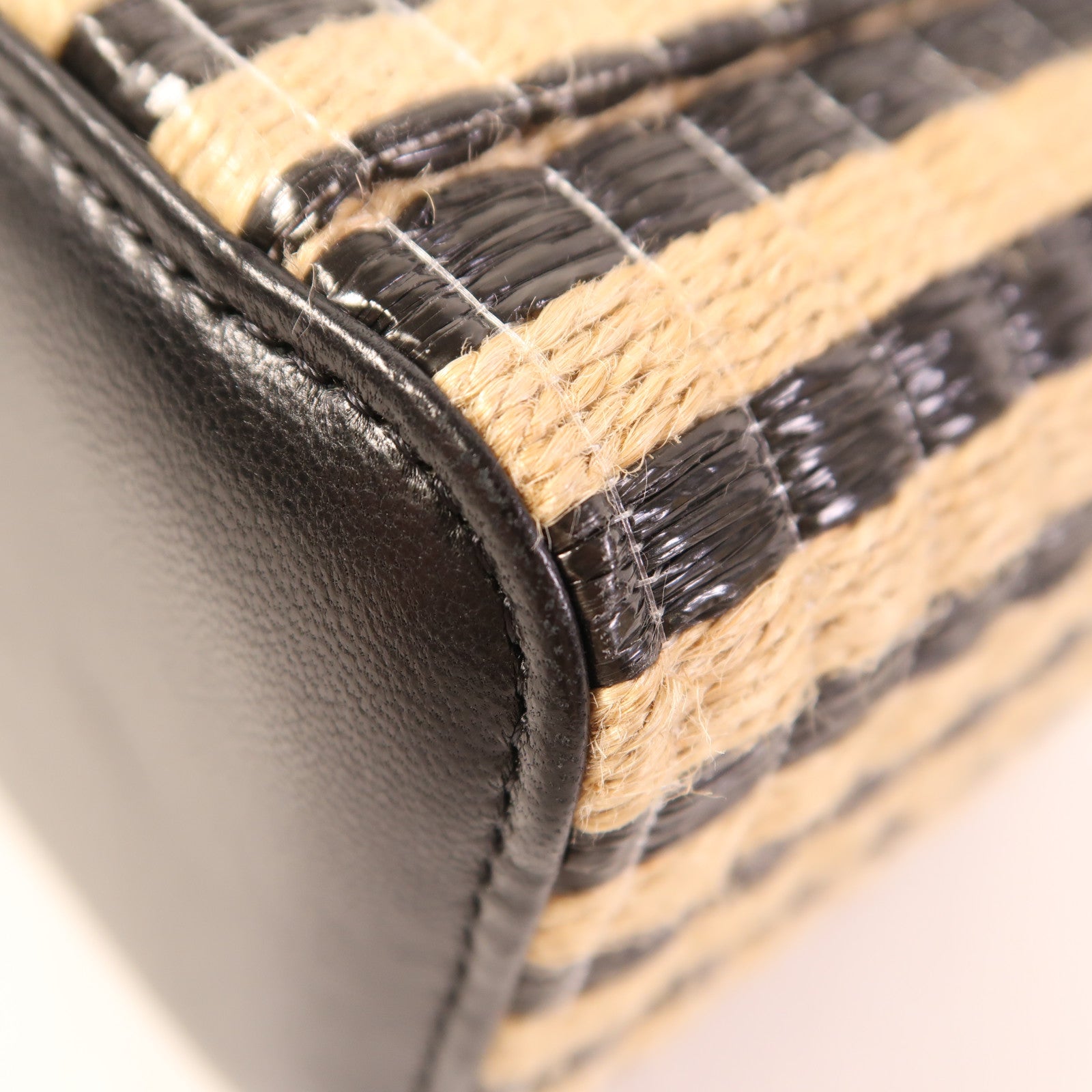 CHANEL 酒椰Vanity Case金扣鏈帶肩背袋