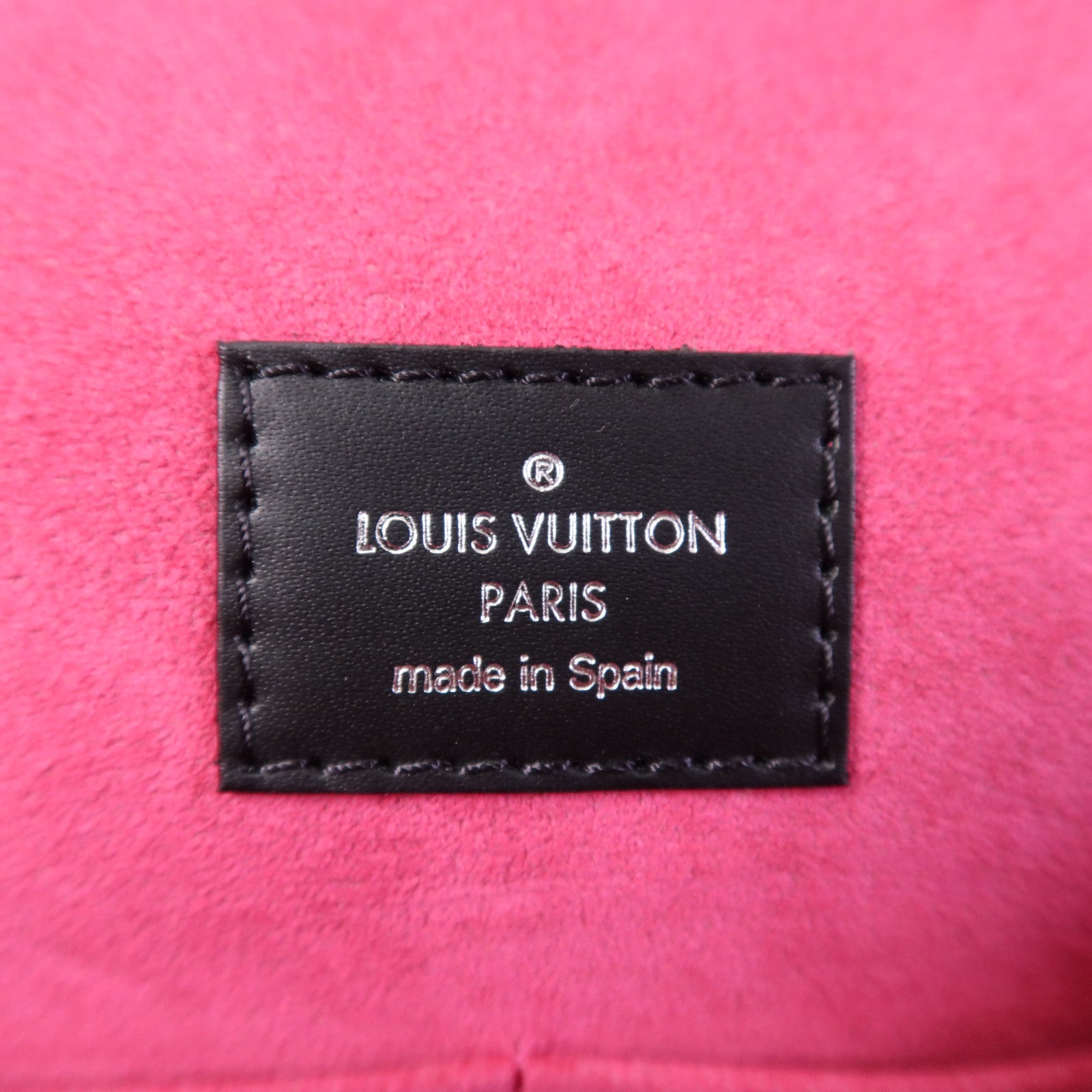 LOUIS VUITTON 【激減優惠】Epi Cluny BB銀扣手挽肩背兩用袋