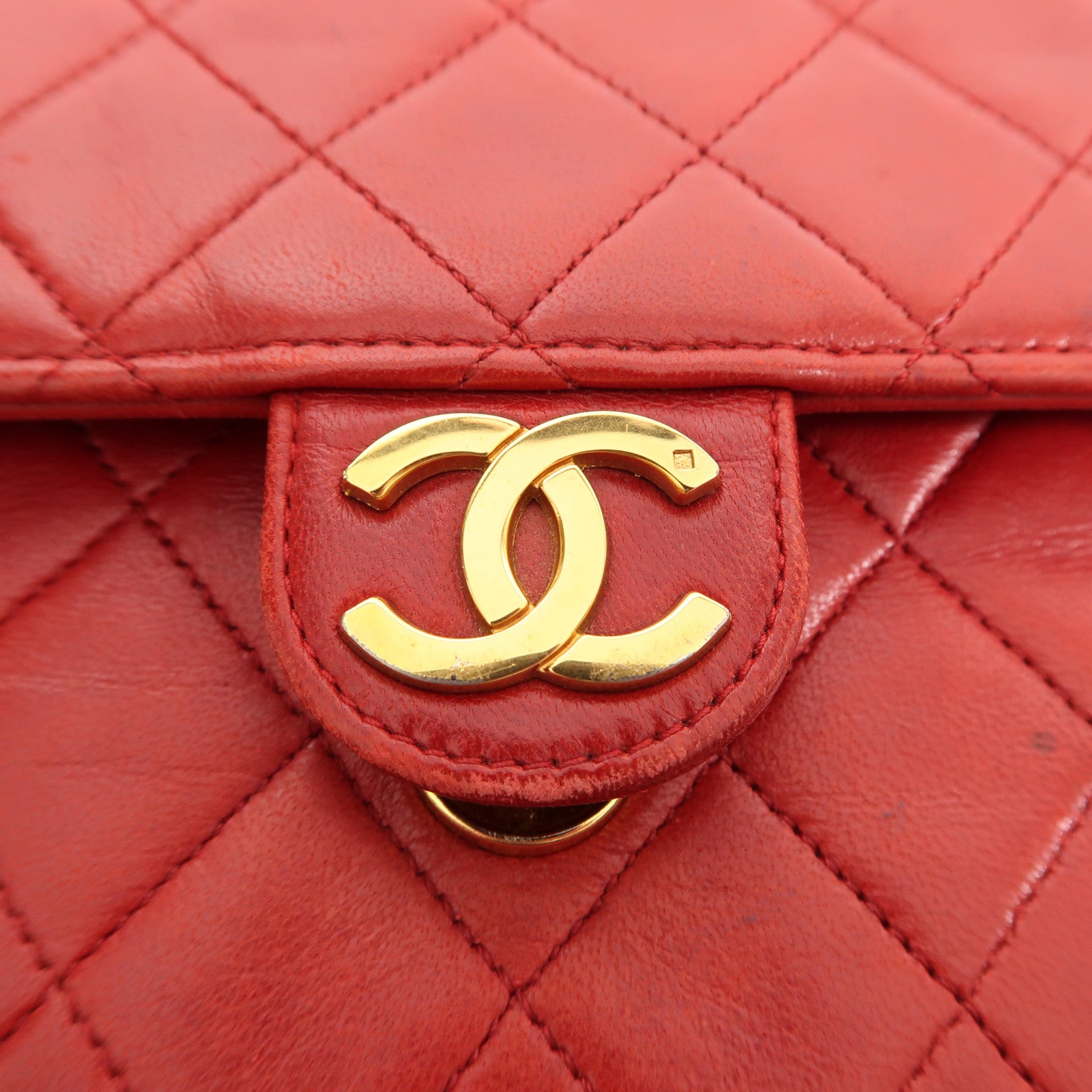CHANEL 羊皮皮革Chain Shoulder金扣鏈帶肩背袋
