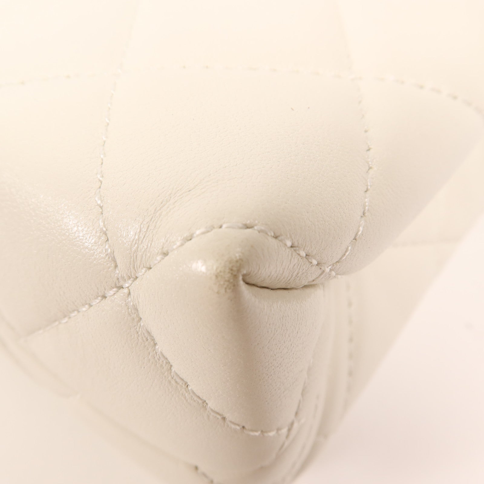 CHANEL 牛皮皮革Chain Shoulder Bag金扣鏈帶肩背袋