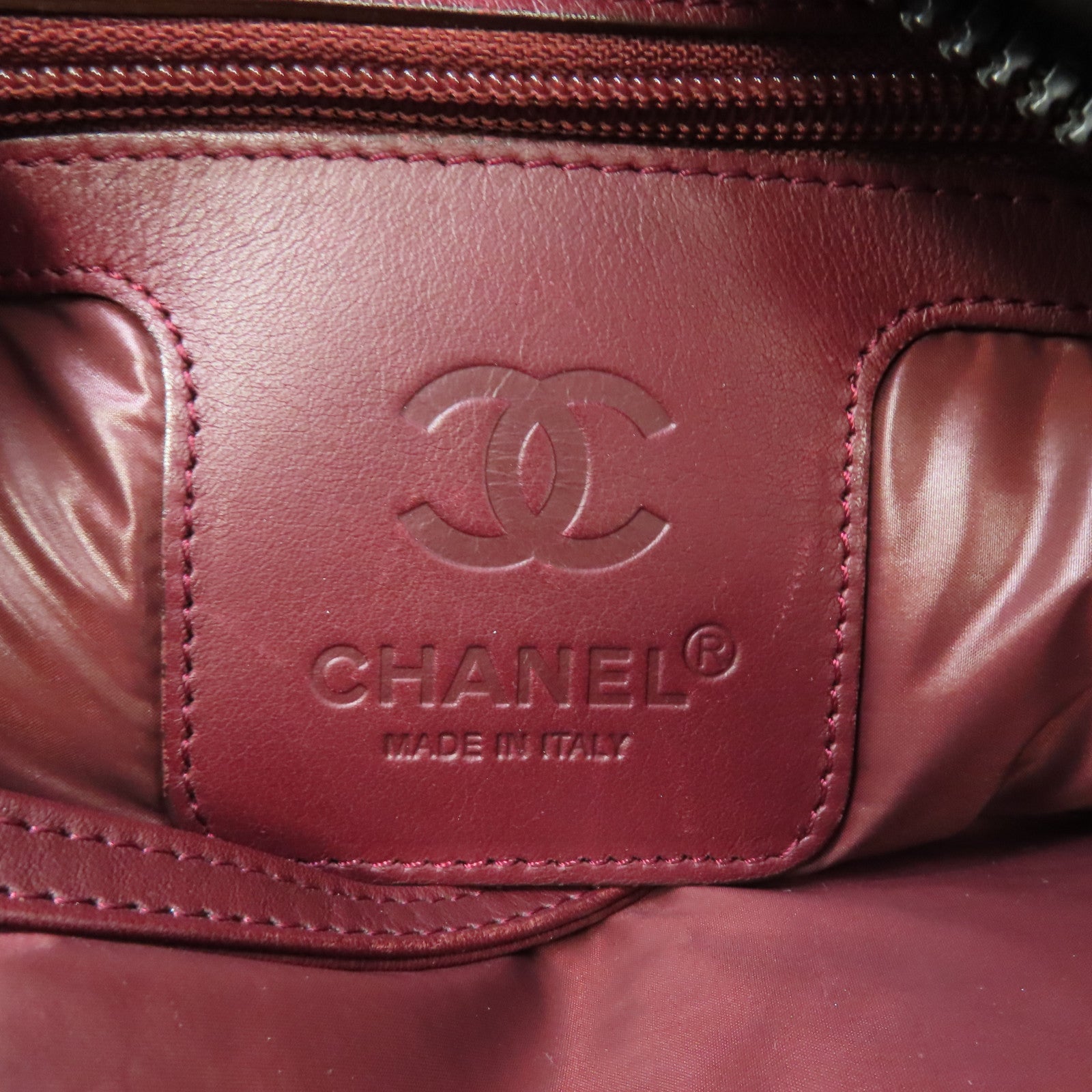 CHANEL 尼龍Coco Cocoon銀扣肩背袋黑色