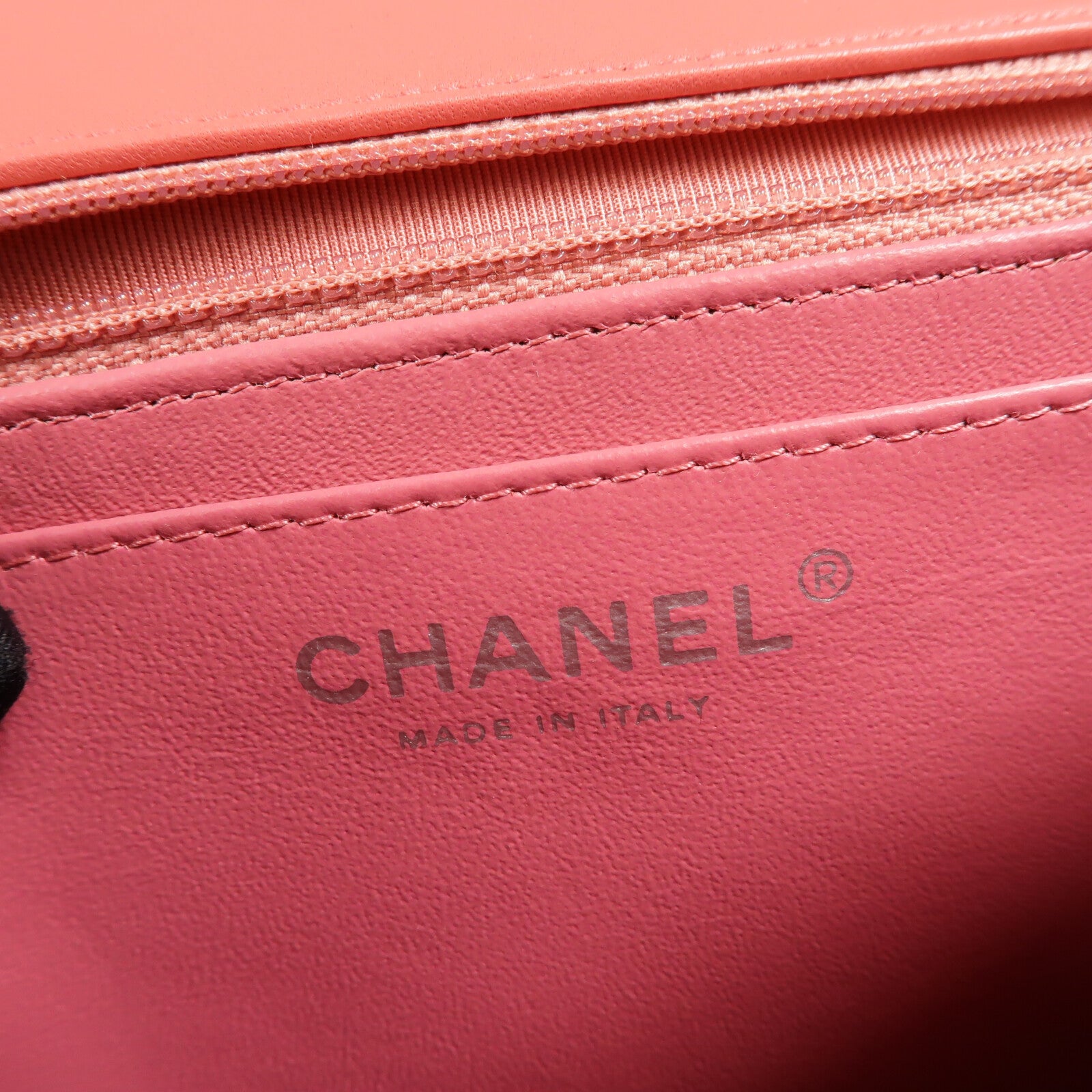 CHANEL 羊皮皮革Valentine Edition Tricolor Classic 25鏈帶肩背袋