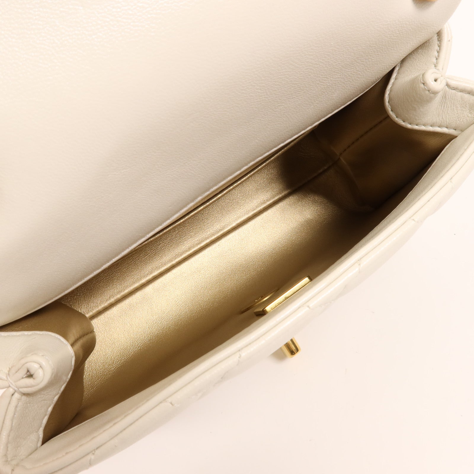 CHANEL 牛皮皮革Chain Shoulder Bag金扣鏈帶肩背袋