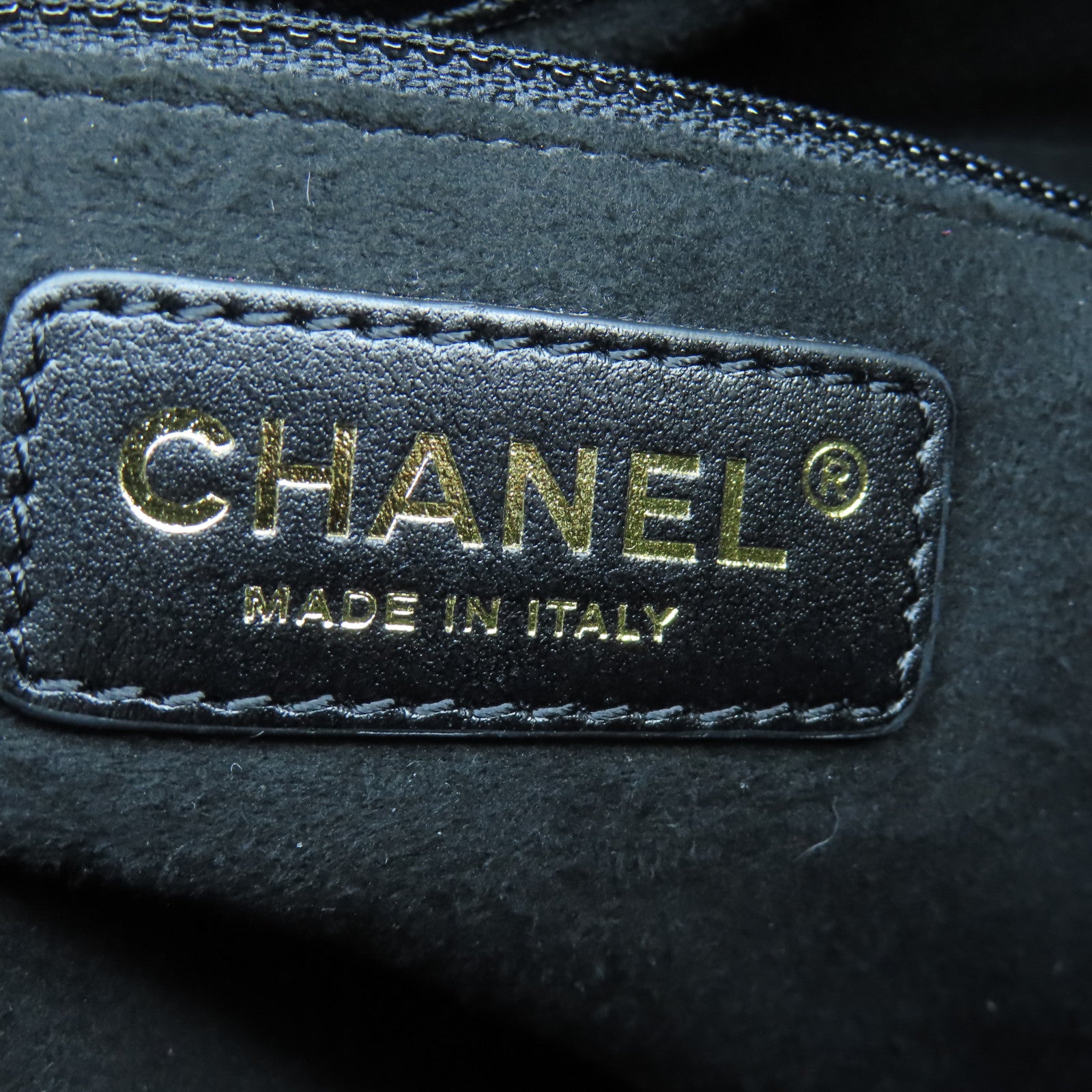 CHANEL 【激減優惠】牛皮皮革Bucket Bag金扣鏈帶肩背袋黑色