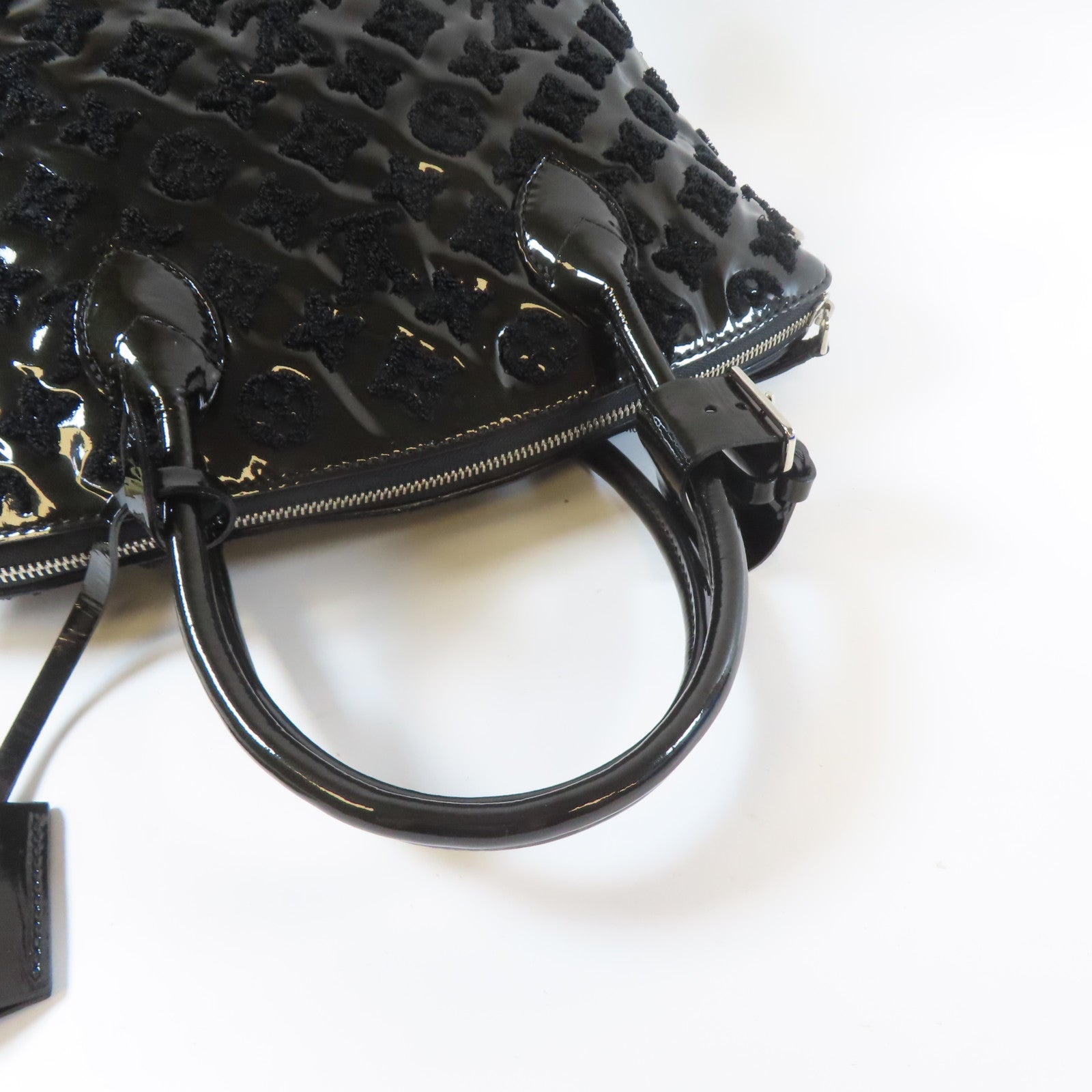 LOUIS VUITTON 【激減優惠】Monogram Fascination Lock It BB Bouclette銀扣手挽袋黑色