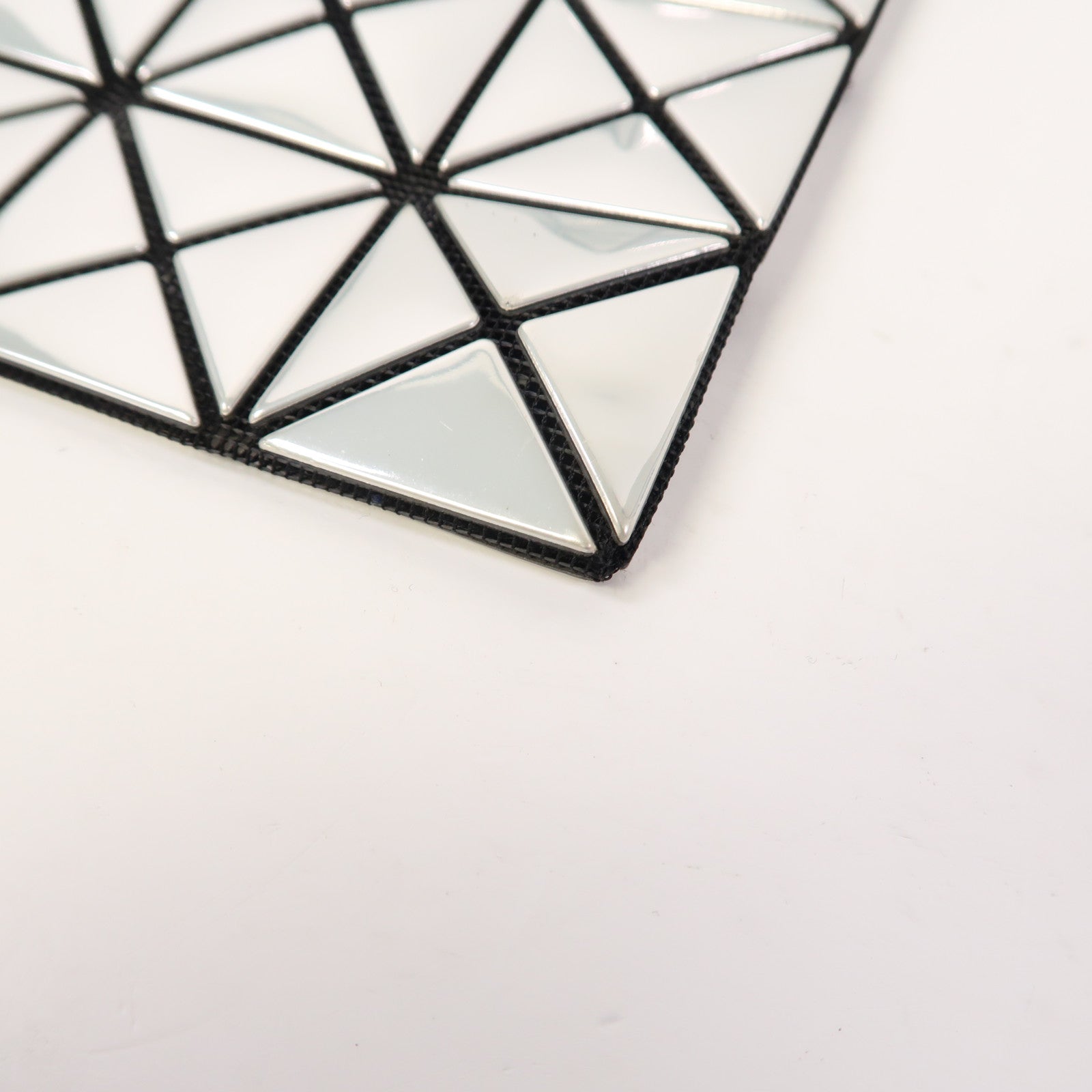 ISSEY MIYAKE PVC Bao Bao銀扣手挽袋銀色