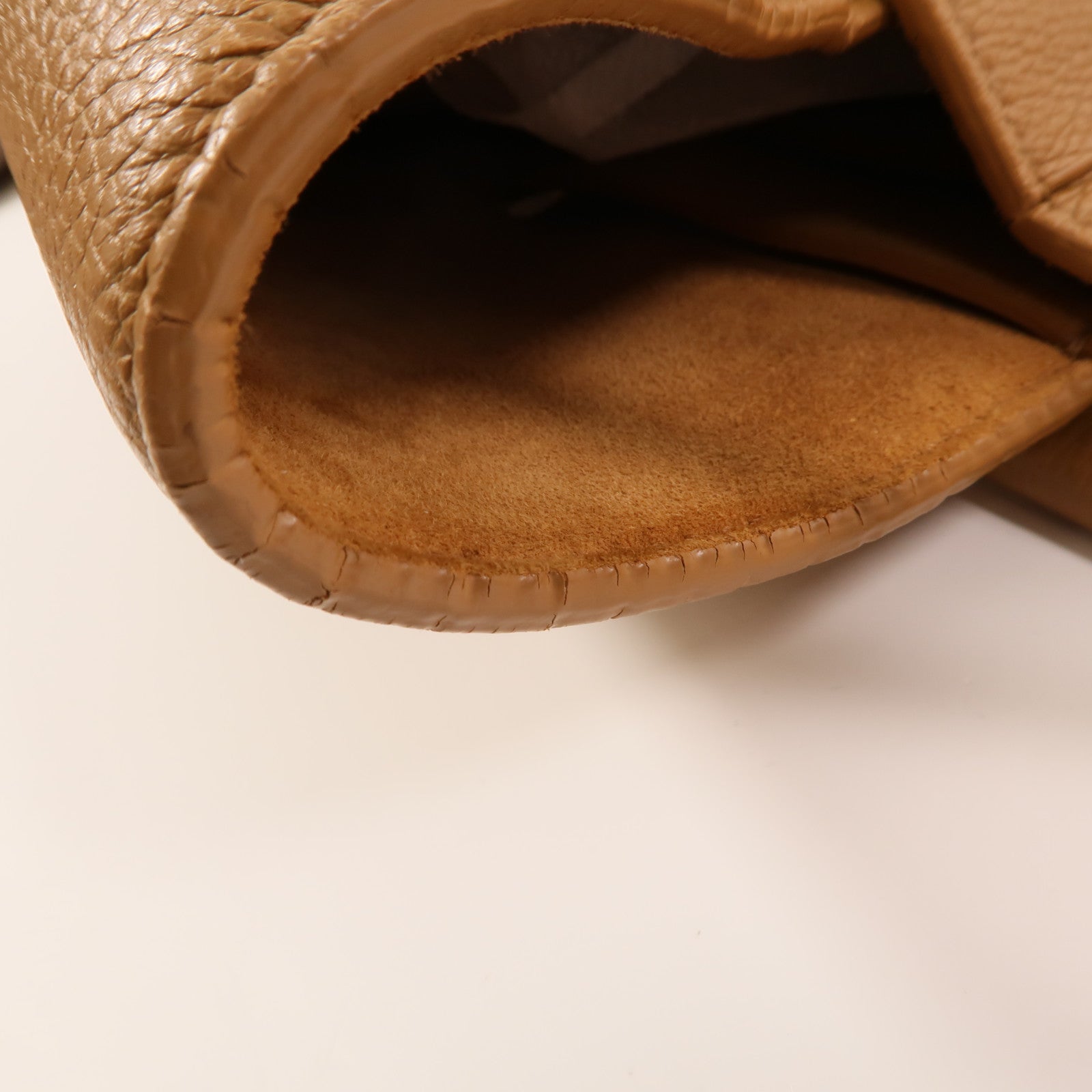 BOTTEGA VENETA 牛皮皮革Arco Tote Bag金扣手挽袋