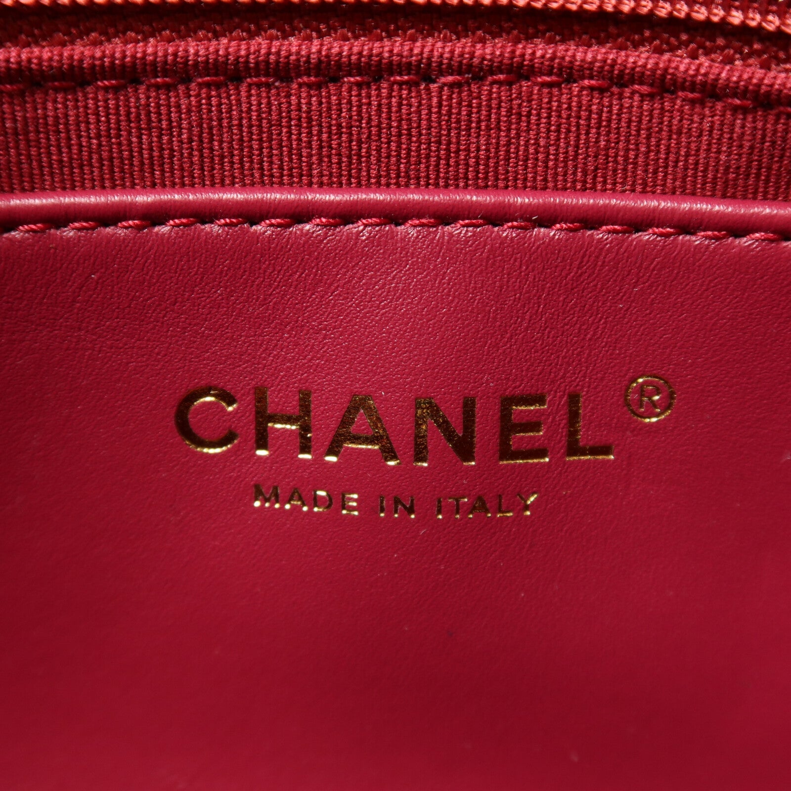 CHANEL 牛皮皮革Chain Shoulder鏈帶肩背袋
