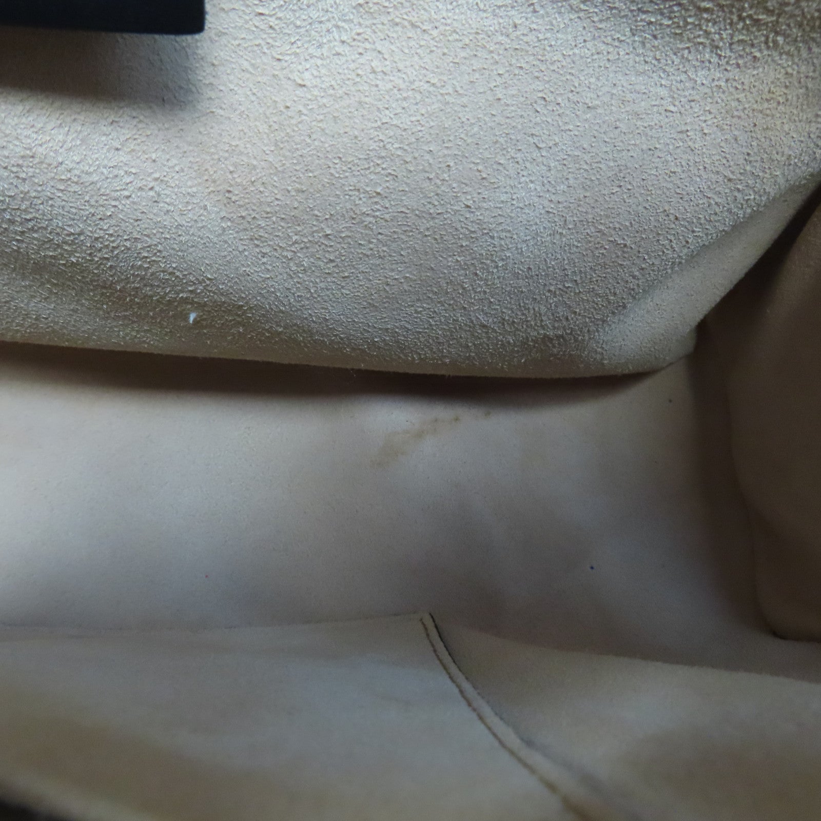 GUCCI 牛皮皮革Shoulder Bag金扣鏈帶肩背袋黑色