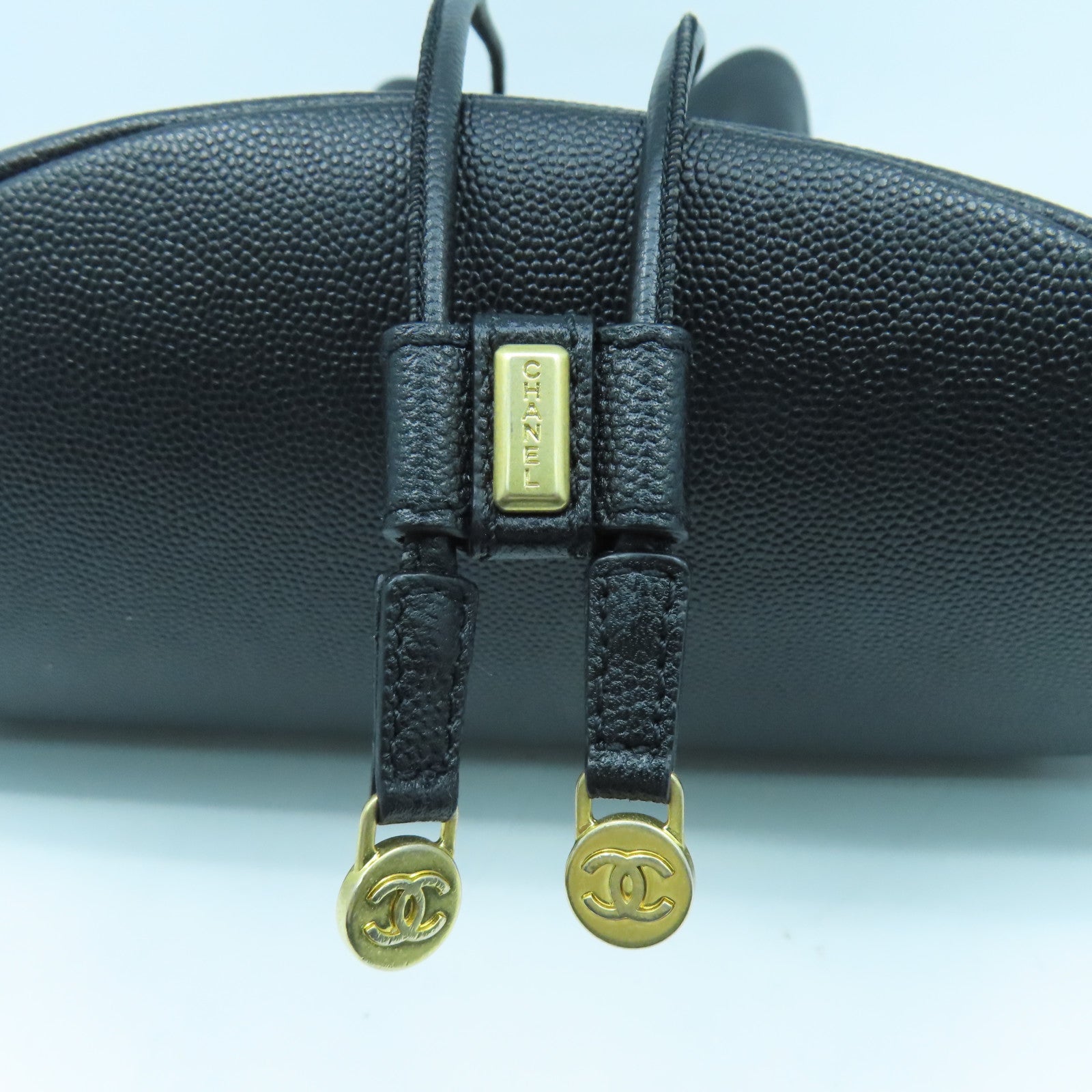 CHANEL 【激減優惠】牛皮皮革Bucket Bag金扣鏈帶肩背袋黑色